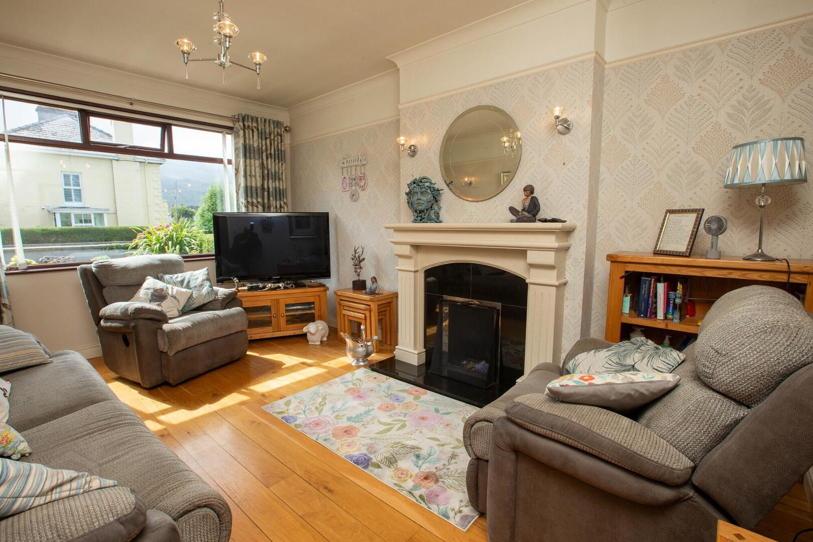 11 Bryansford Gardens 6 of 36