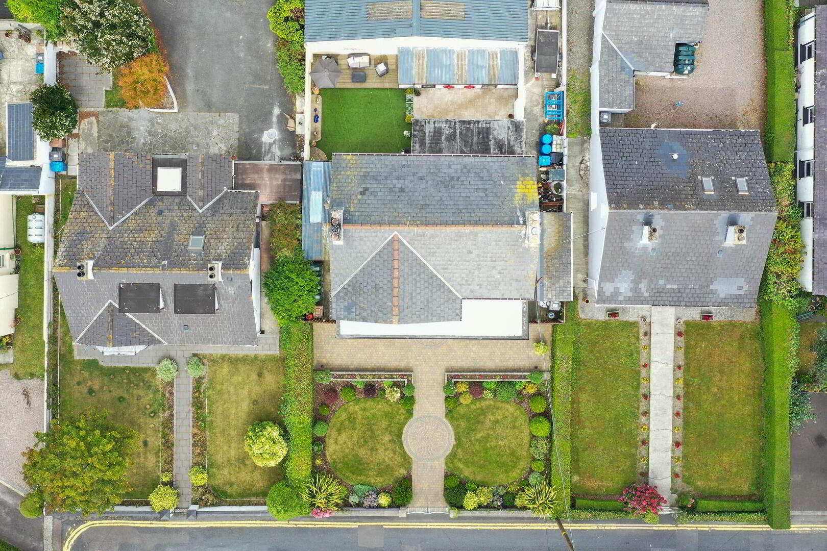 11 Bryansford Gardens 35 of 36