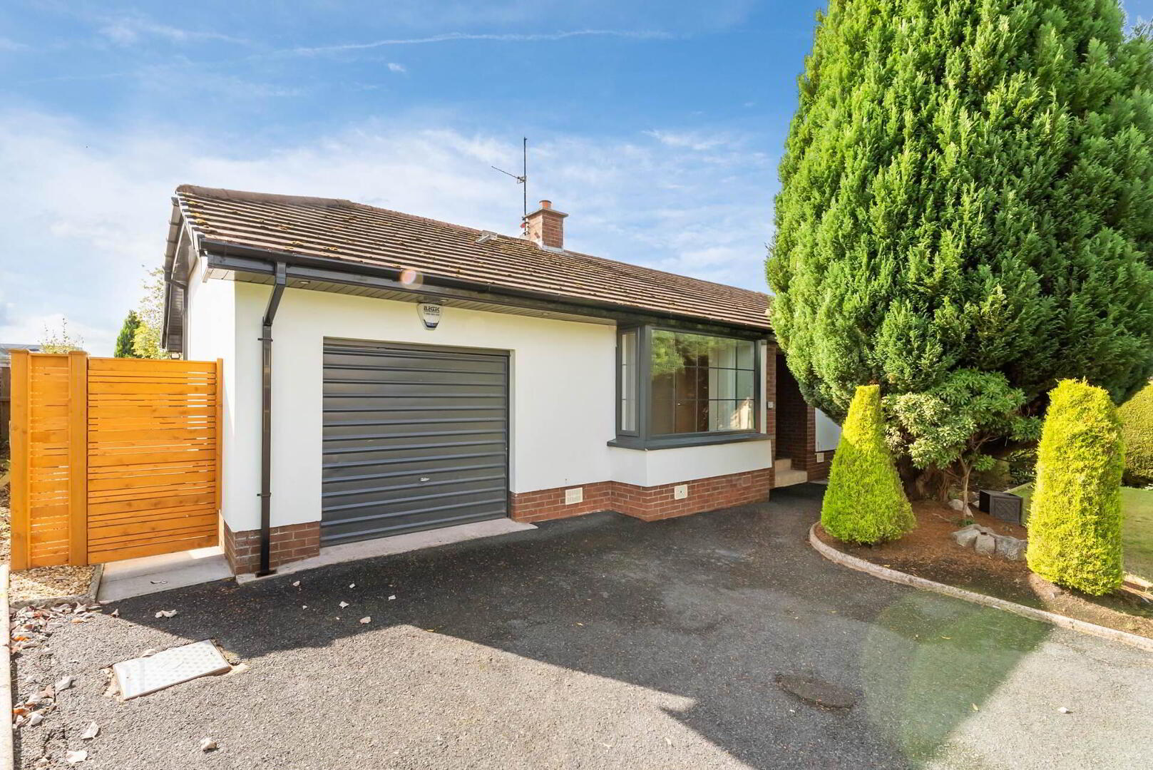 property description image
