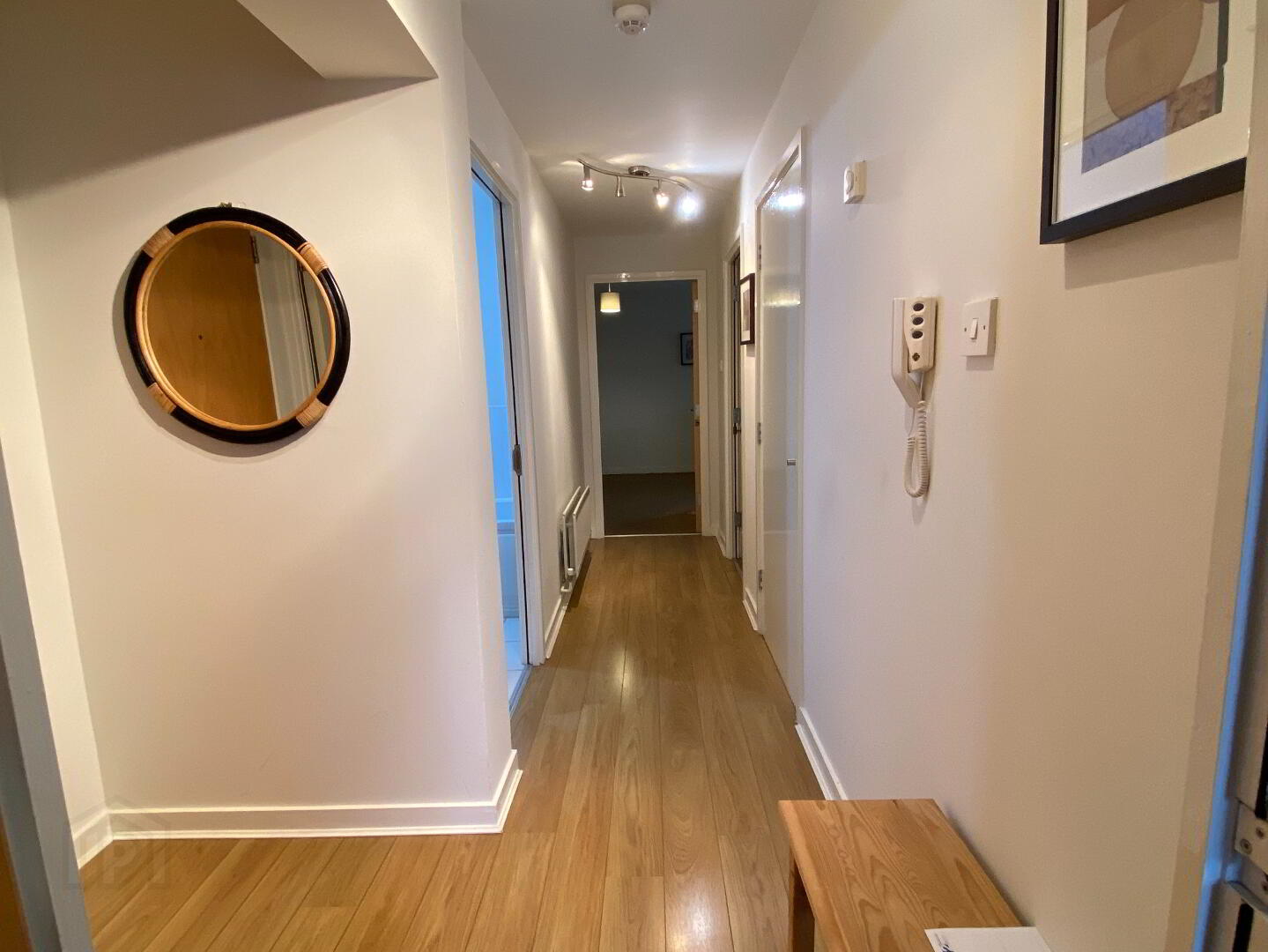 36 Queens Square 7 of 16