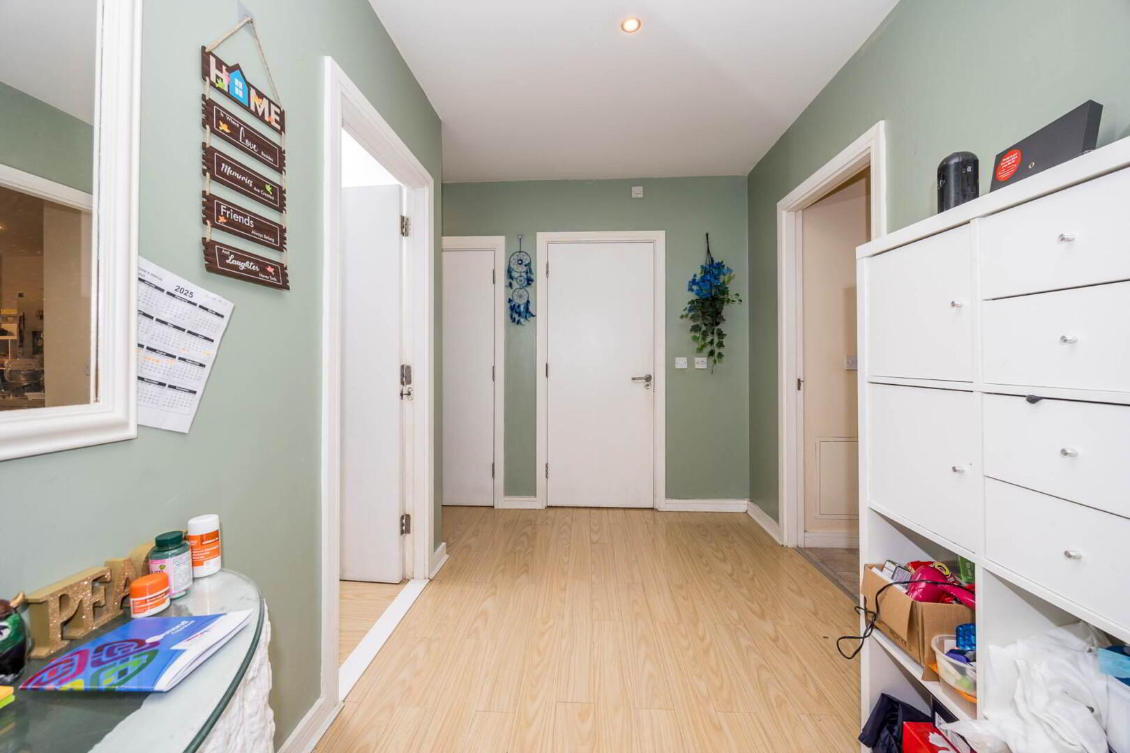 1 Burnell Court 6 of 23