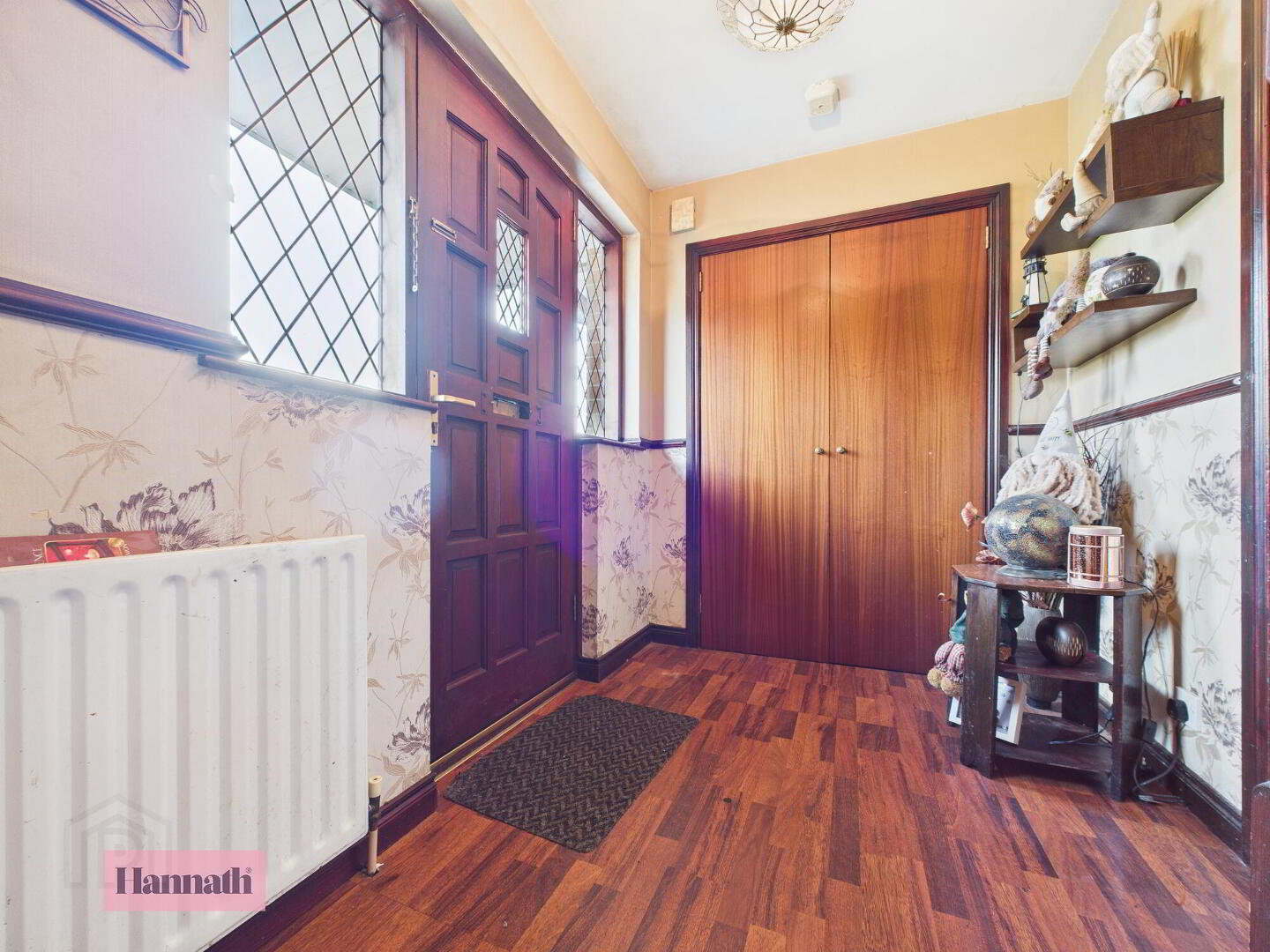4 Breezemount Manor 3 of 34