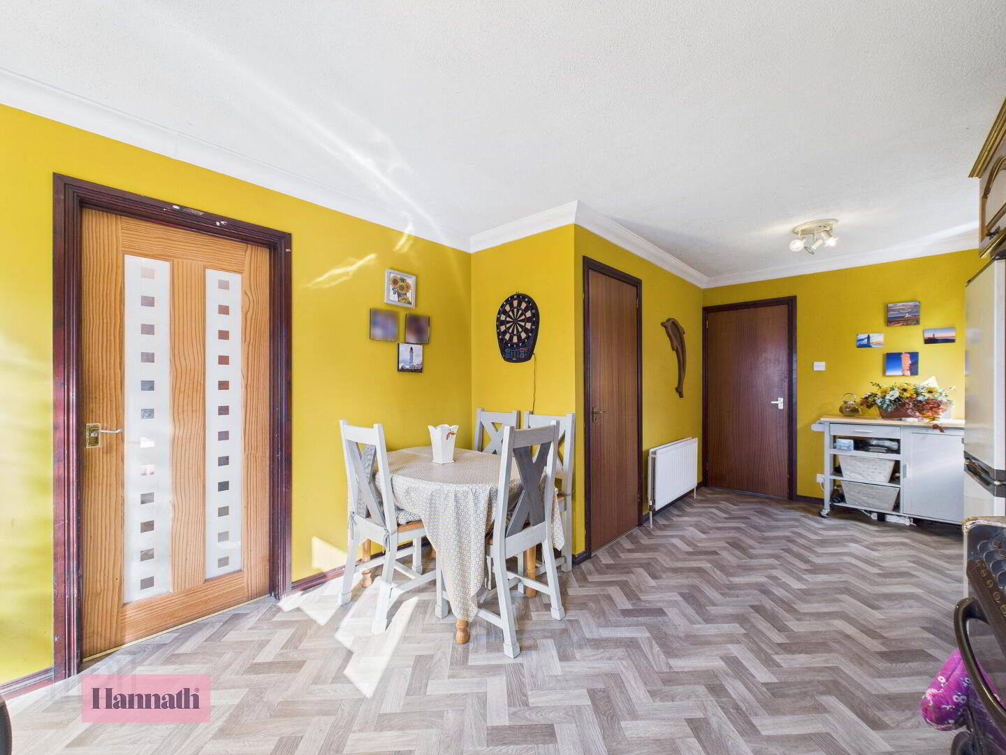 4 Breezemount Manor 13 of 34