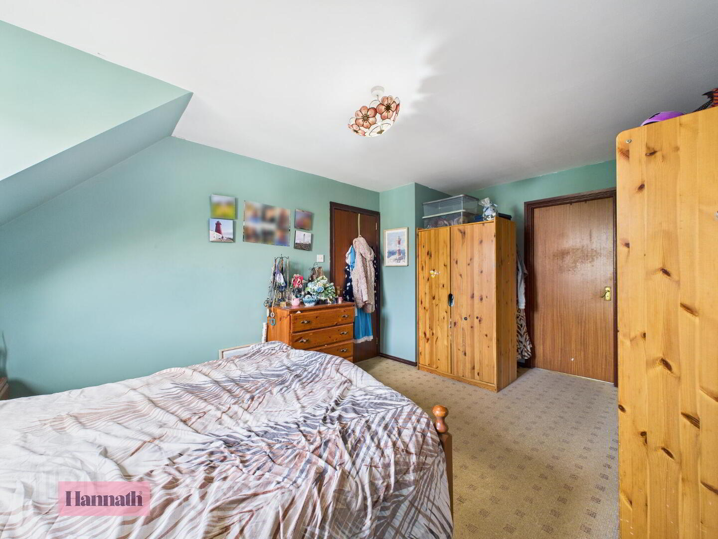 4 Breezemount Manor 19 of 34