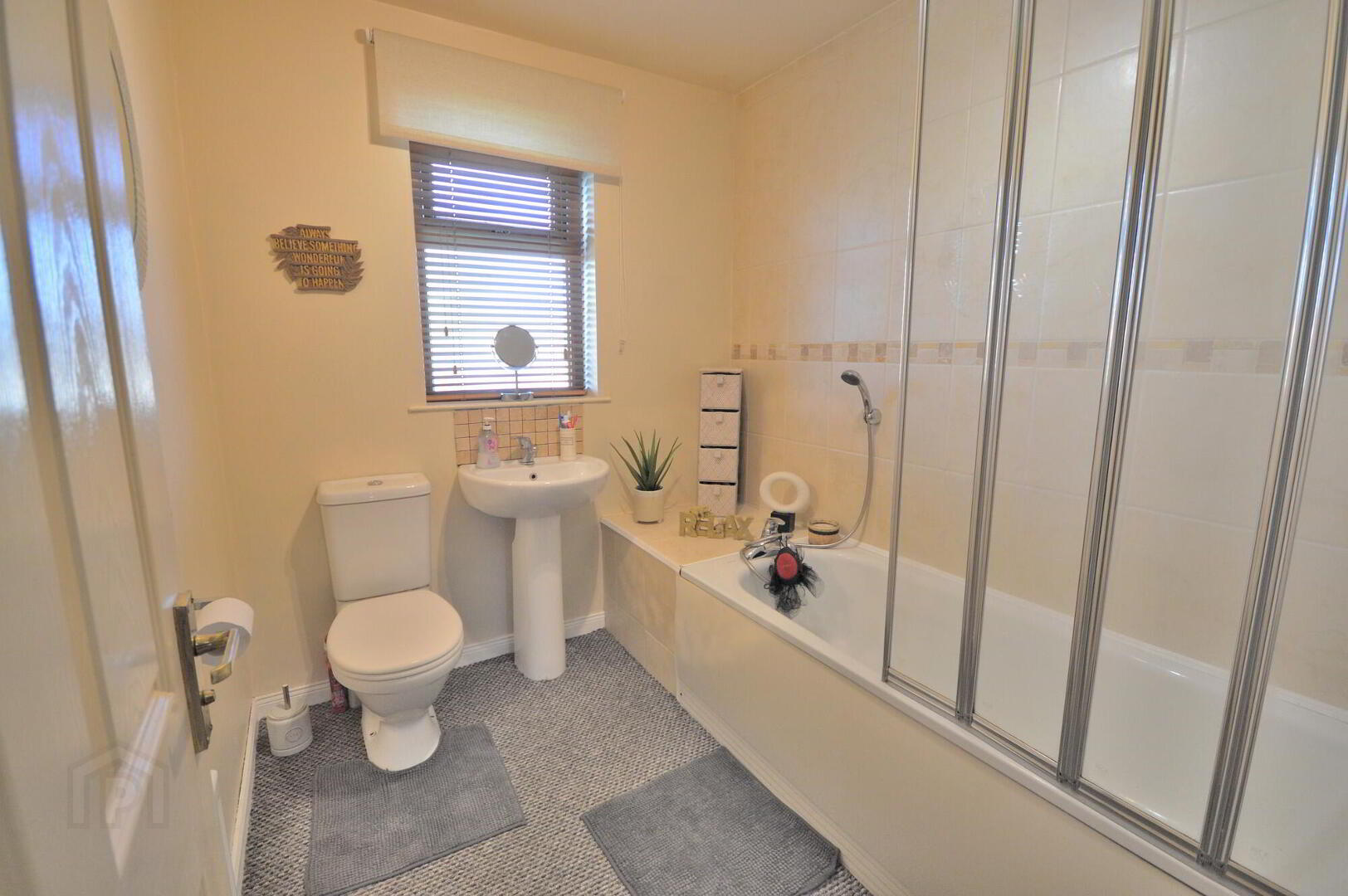 35 Stonebridge Square 10 of 23