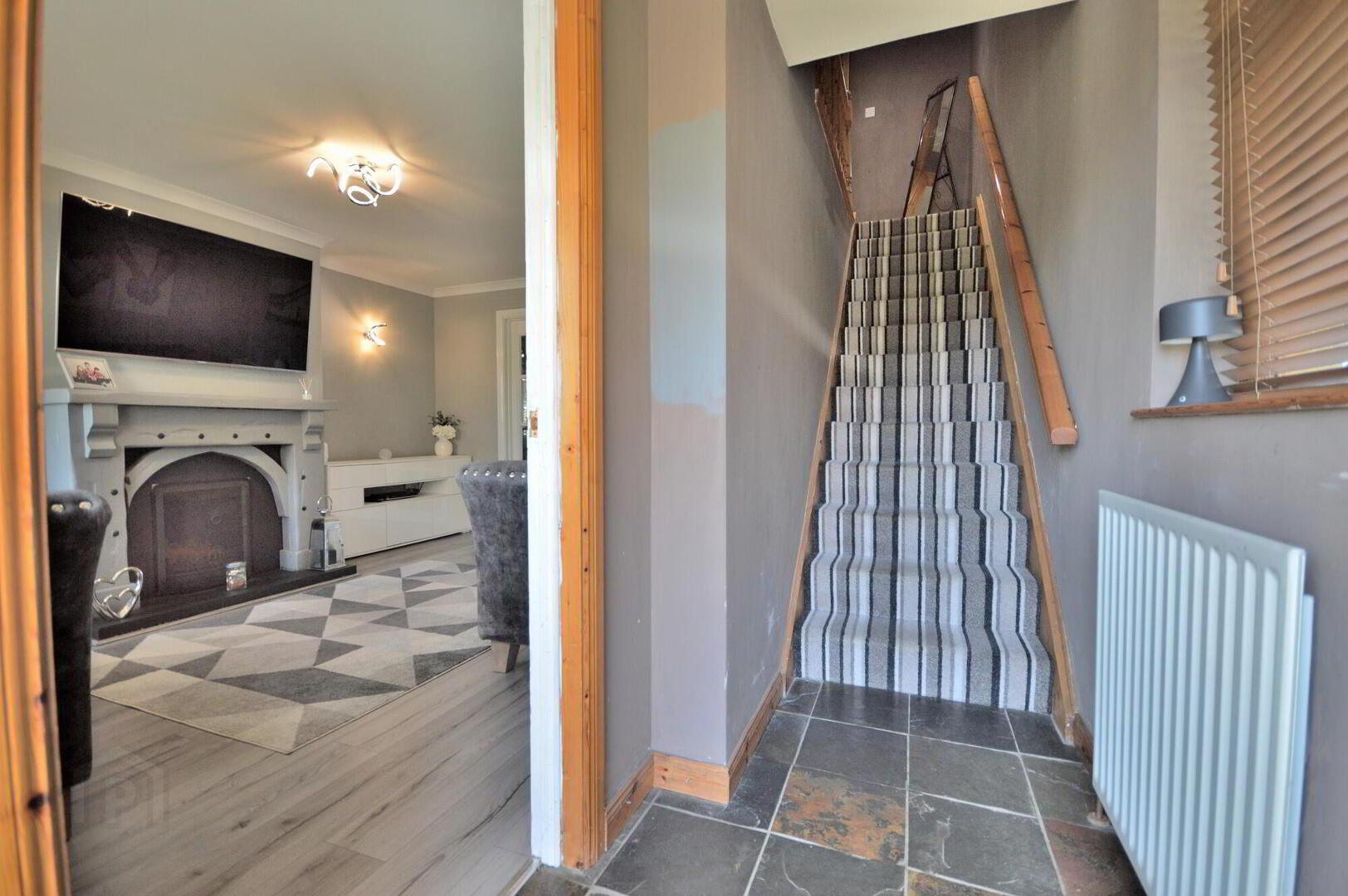 35 Stonebridge Square 3 of 23