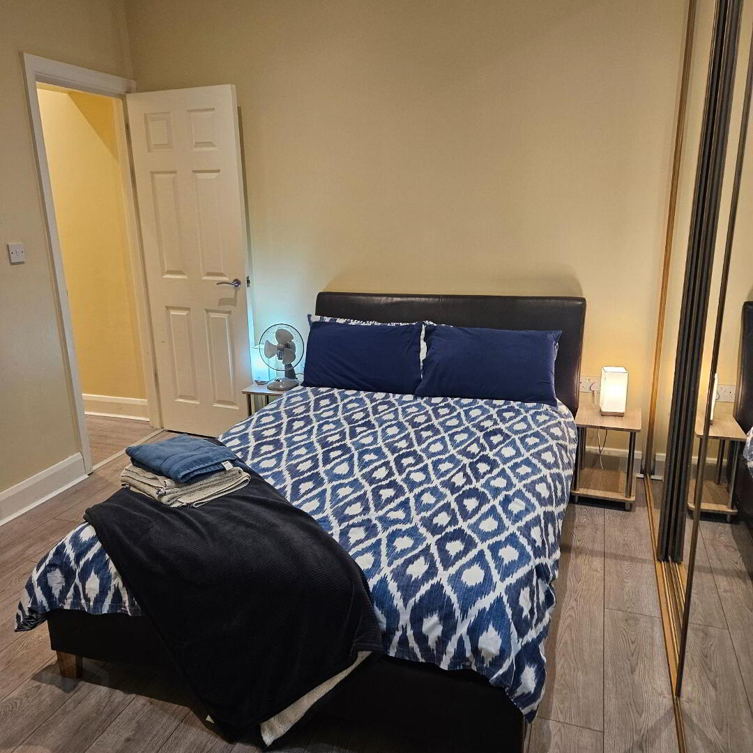 5a Antrim Gardens 15 of 27