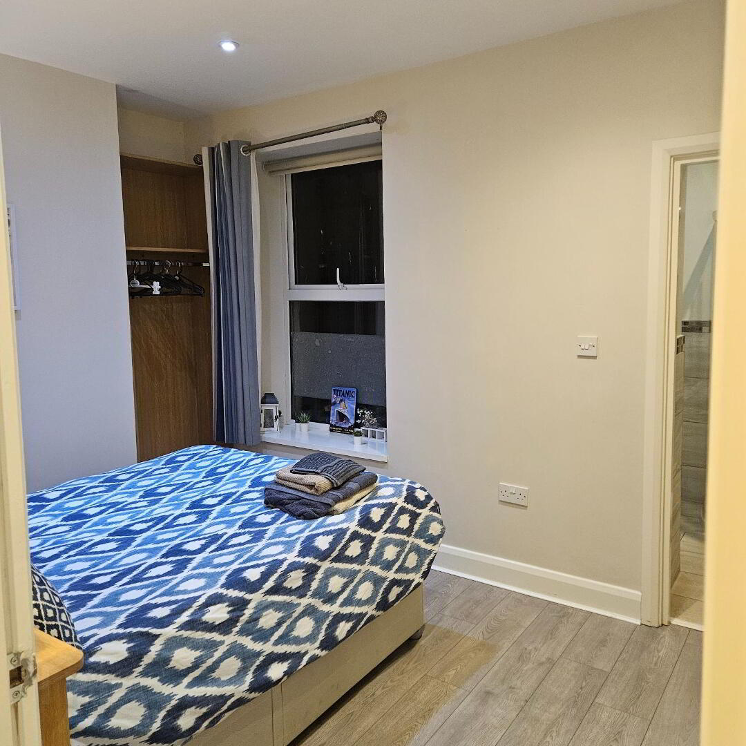 5a Antrim Gardens 19 of 27