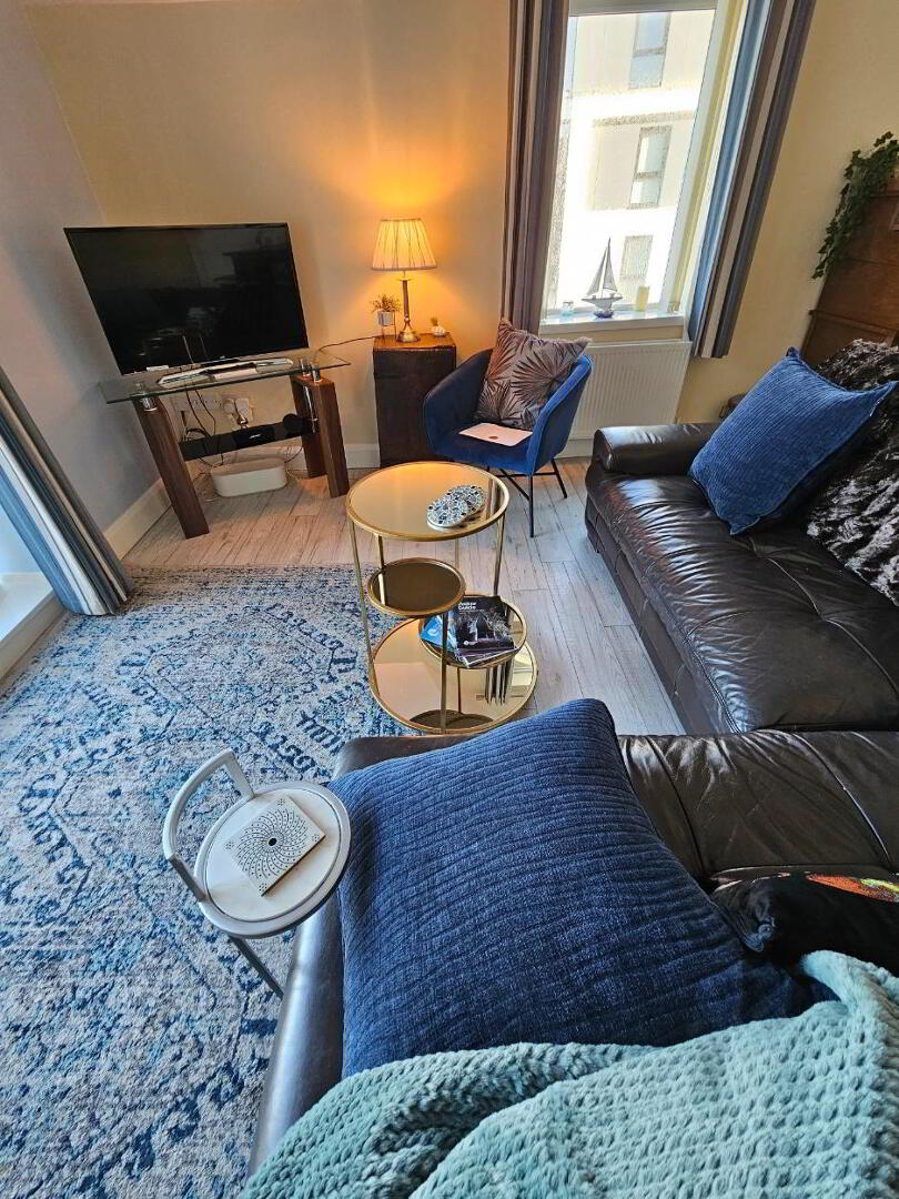 5c Antrim Gardens 2 of 19