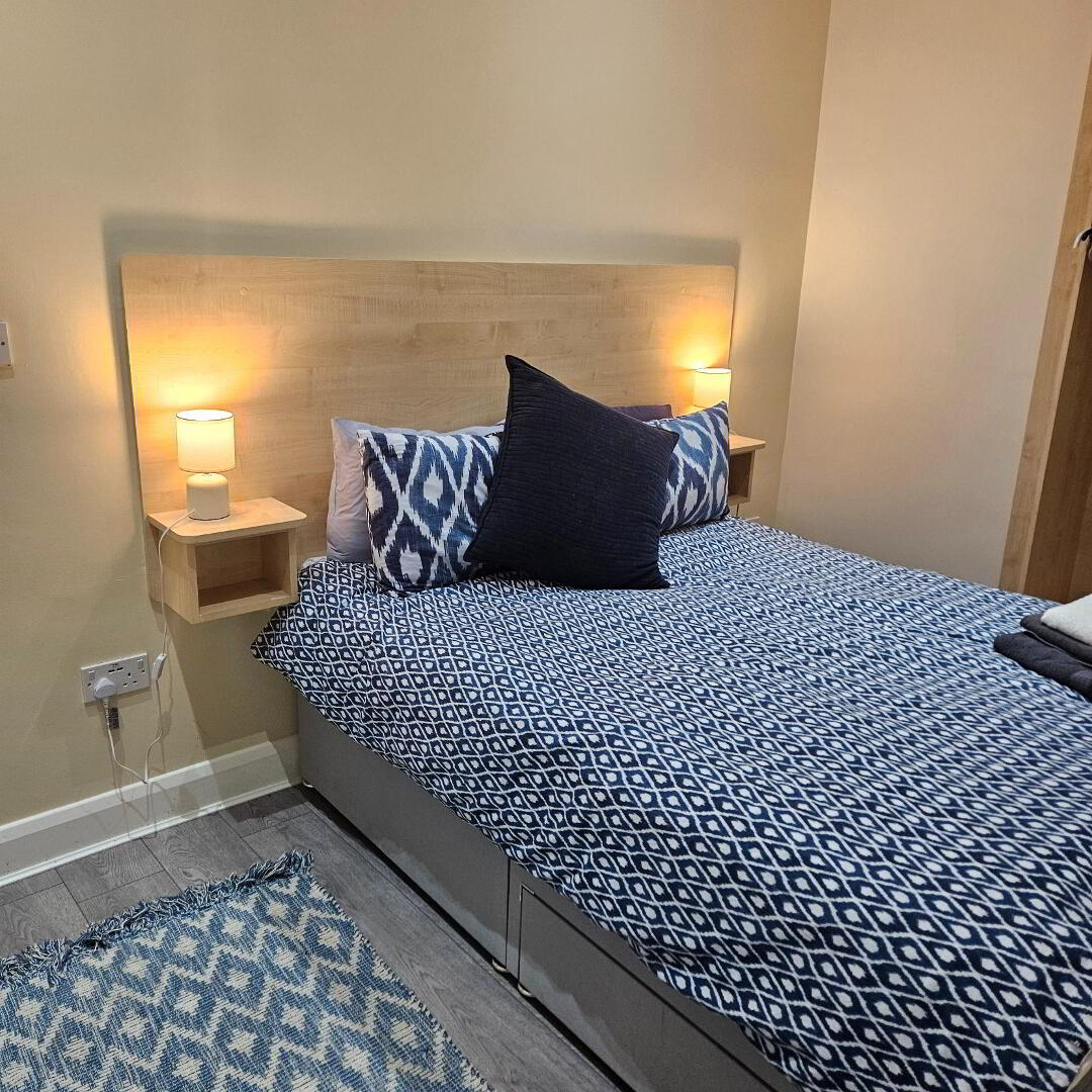 5c Antrim Gardens 6 of 19