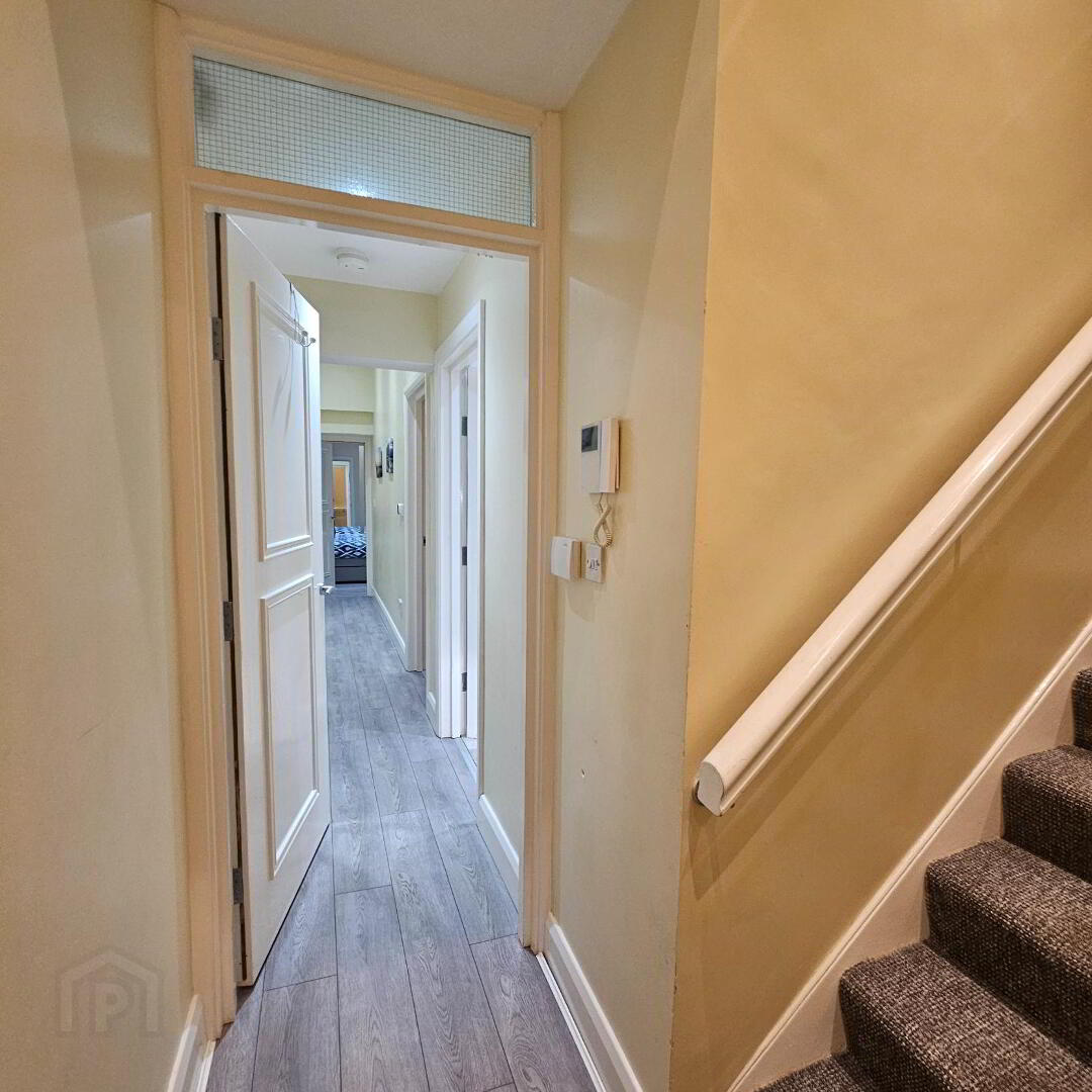 5c Antrim Gardens 18 of 19