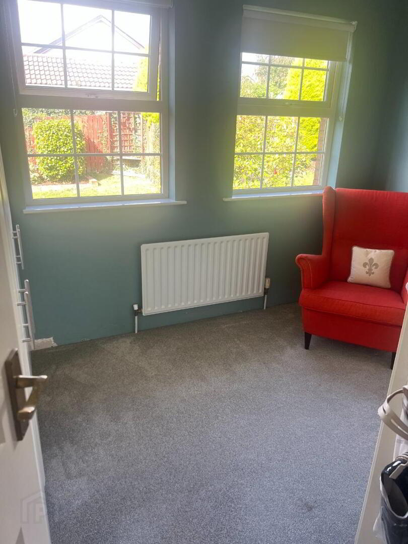 12 Liska Manor 11 of 17