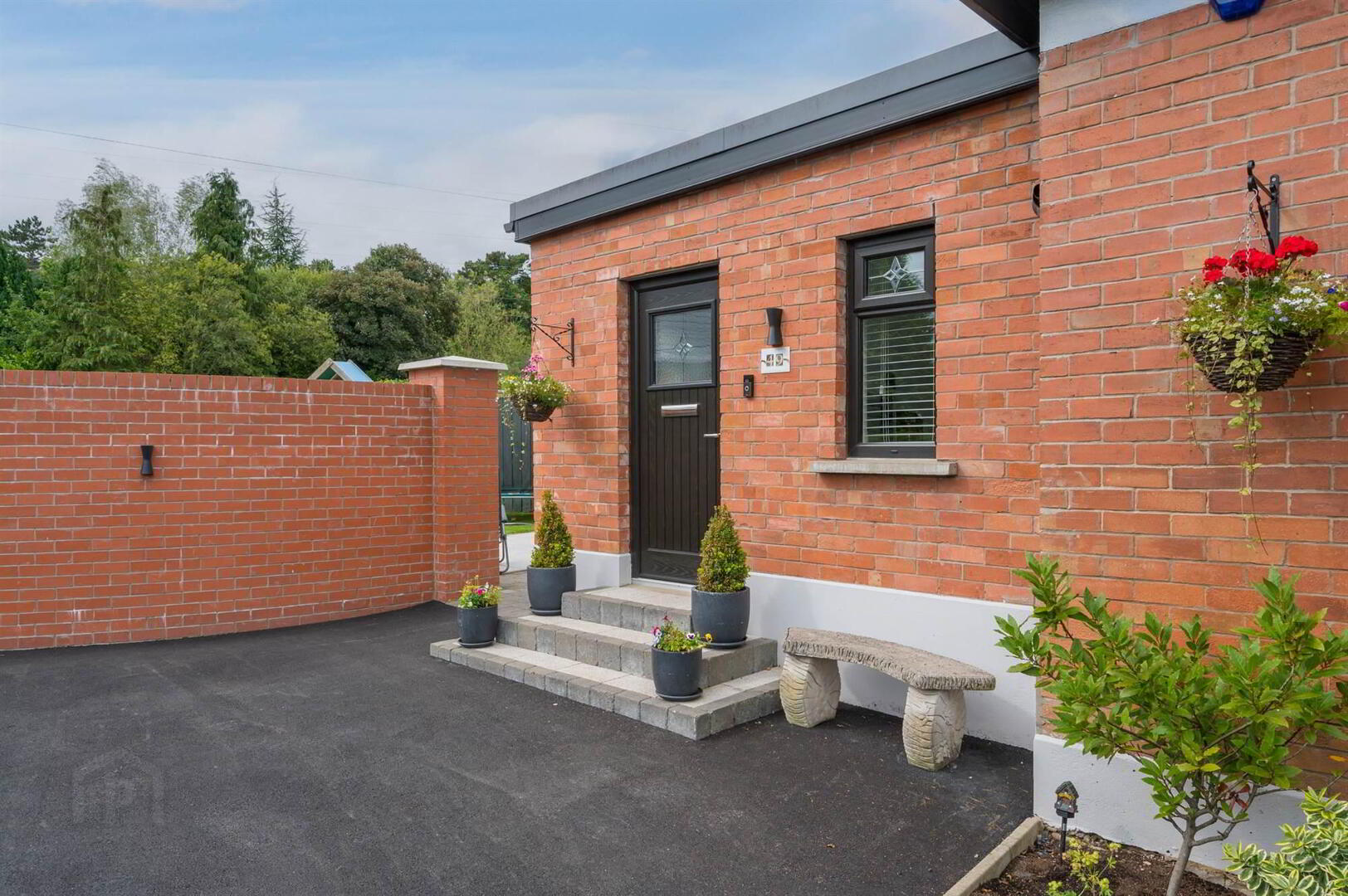 property description image