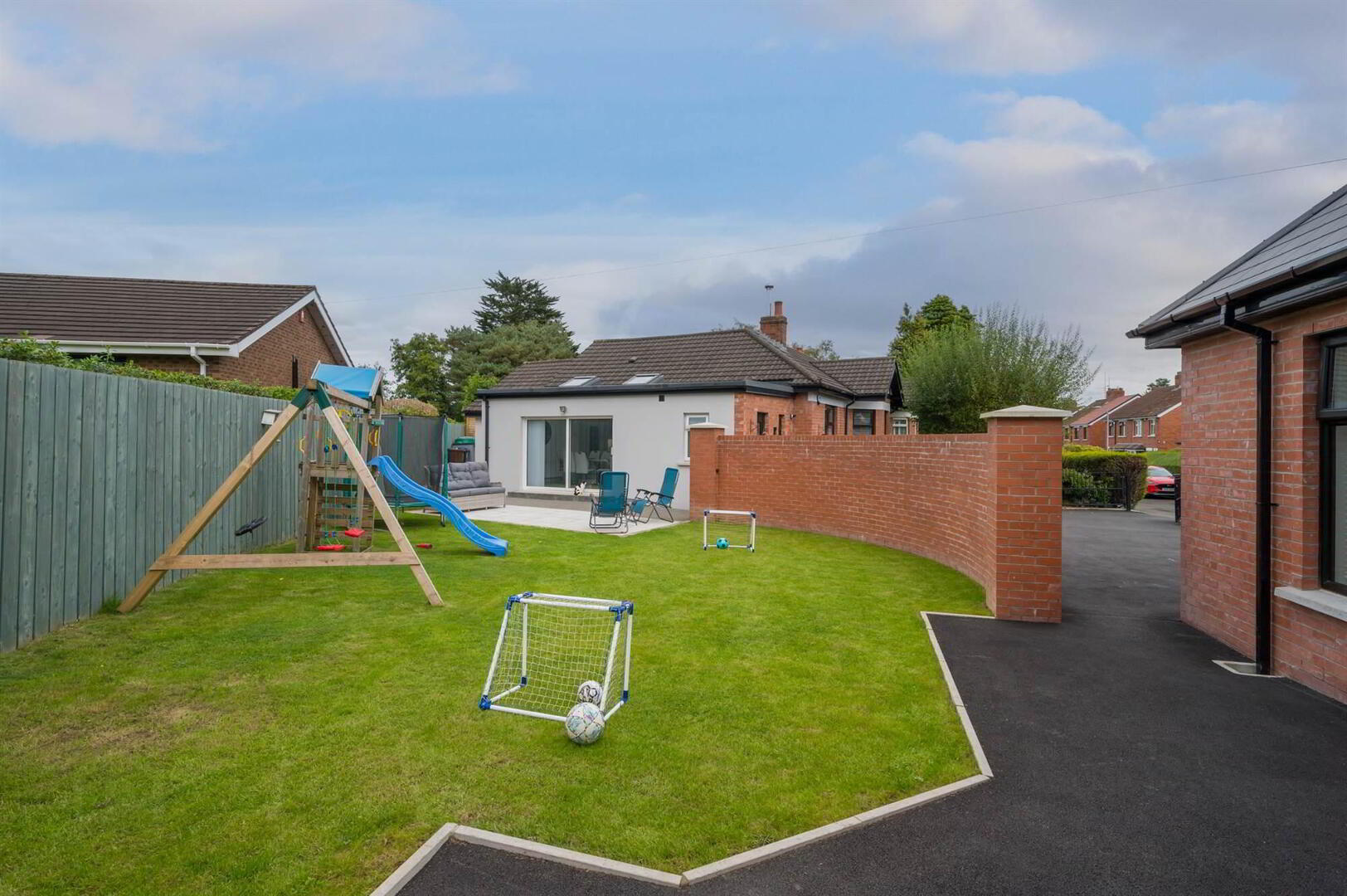 49 Finaghy Park Central 23 of 39