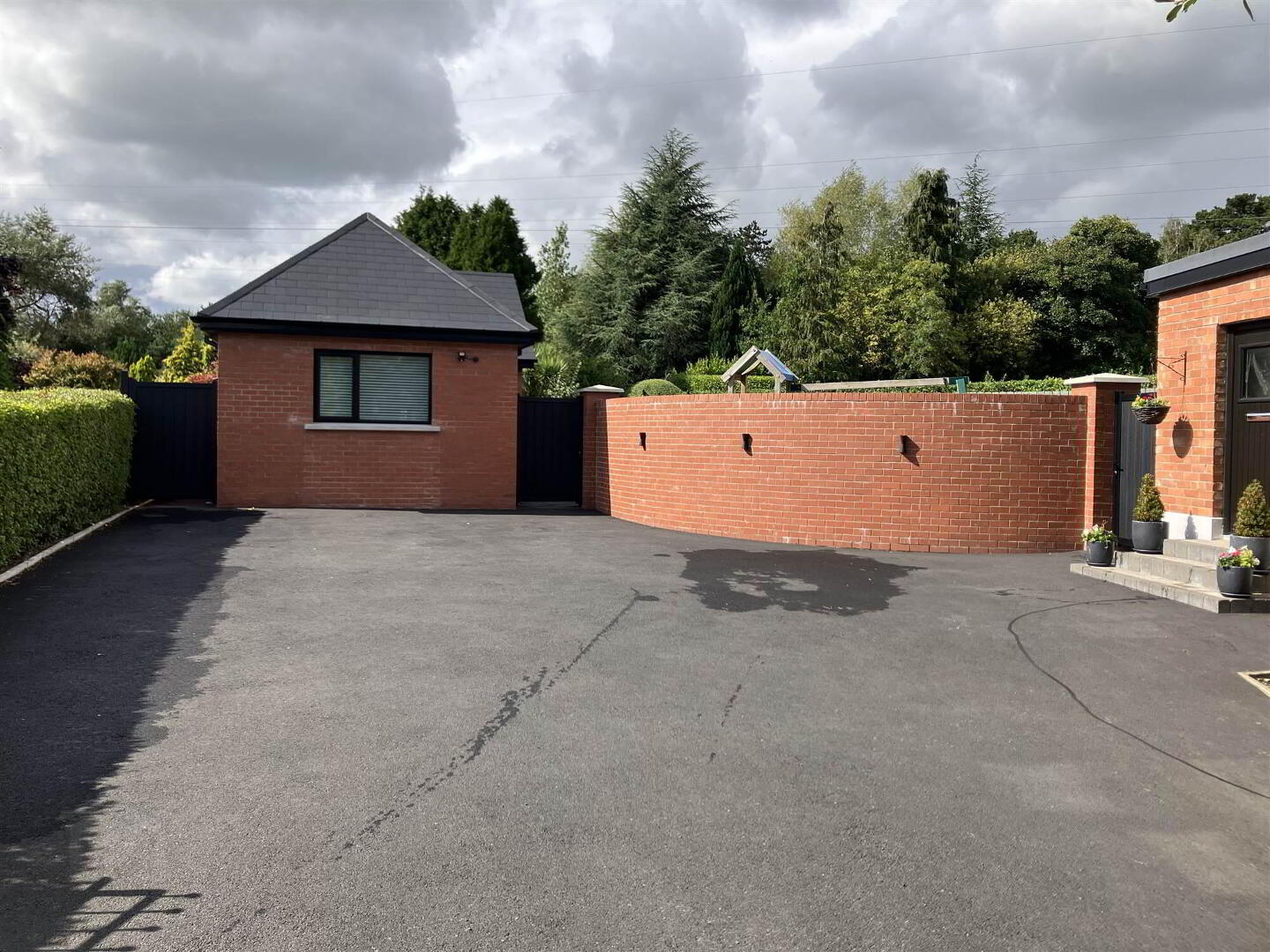 49 Finaghy Park Central 37 of 39