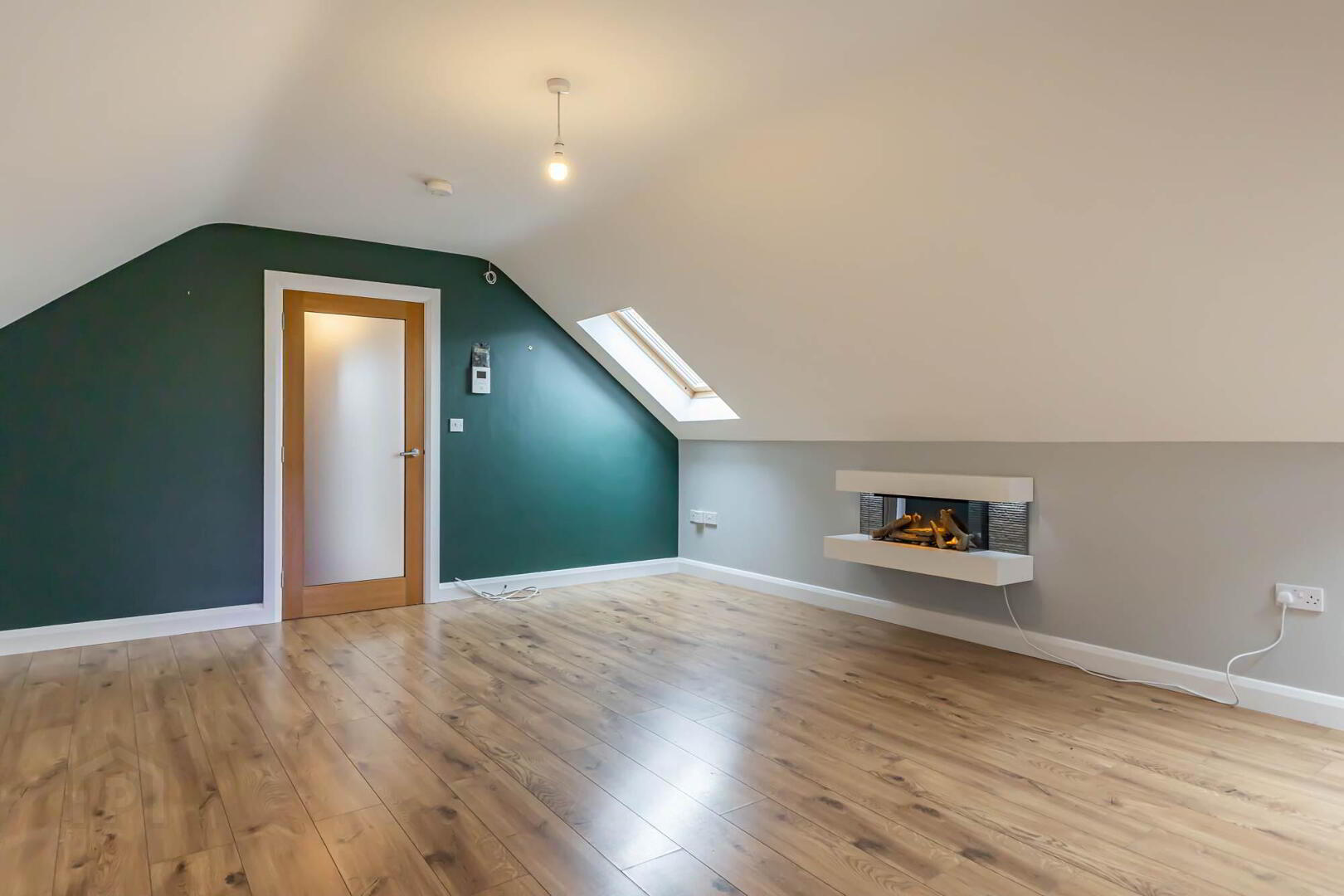 The Loft Apartment, 15 Reservoir Road 13 of 32