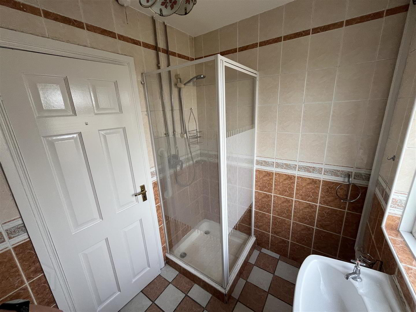 39 Orior Road 3 of 19