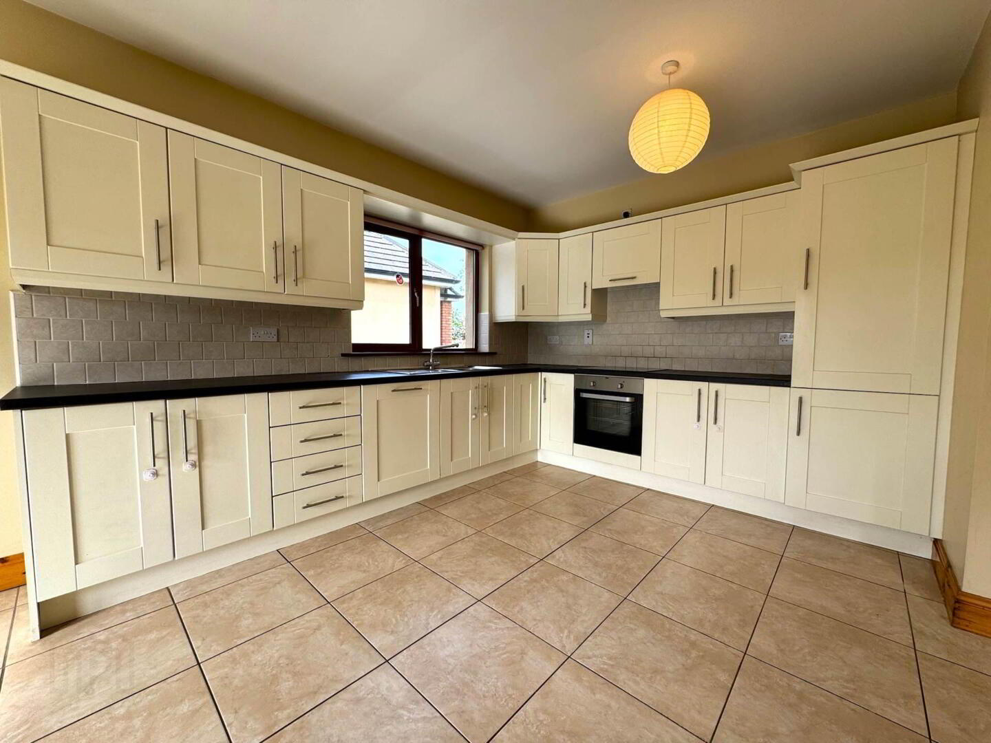 6 Barr An Aird 15 of 29