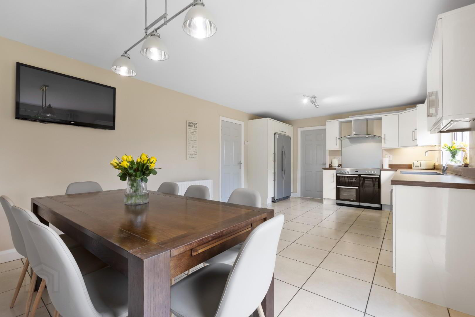94 Roe Mill Road 16 of 41