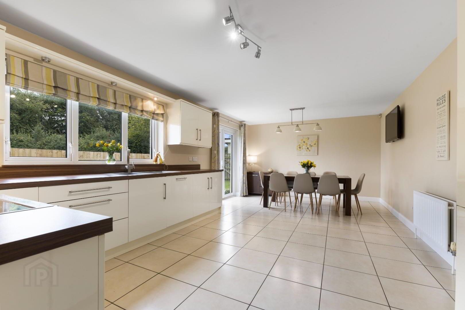 94 Roe Mill Road 14 of 41