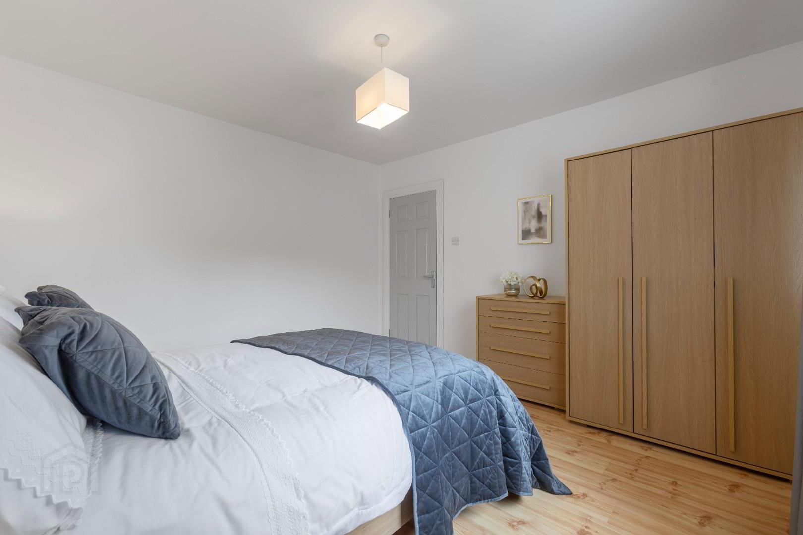 94 Roe Mill Road 32 of 41