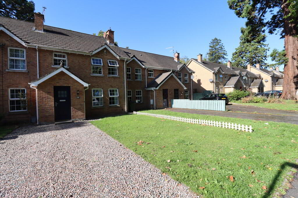 14 Glenavna Manor 1 of 23