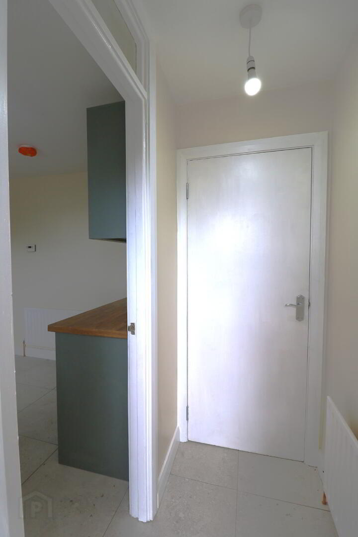 25 Churchview Close 12 of 24