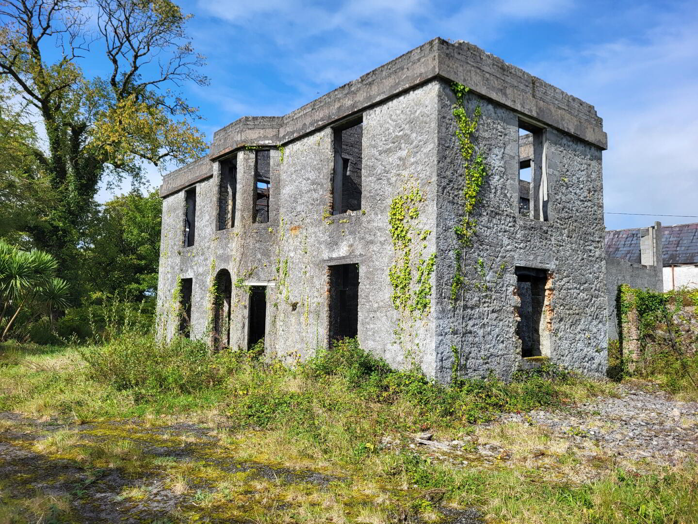 Urlar House 12 of 51