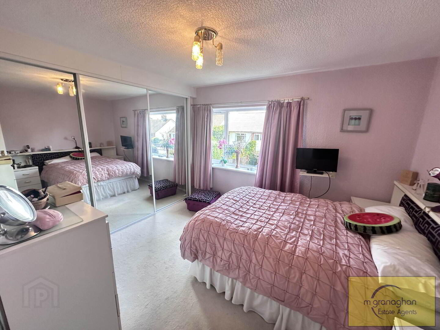 32 Killeaton Crescent 10 of 17