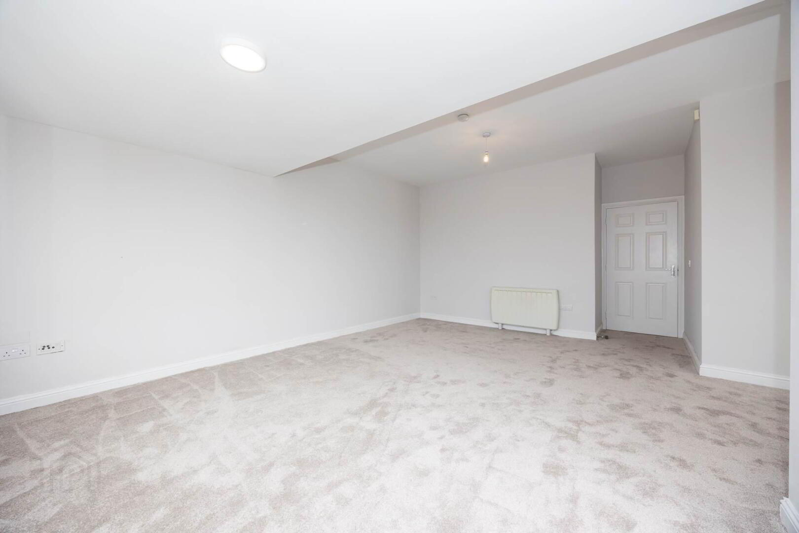 16 Seagrave Square 6 of 18