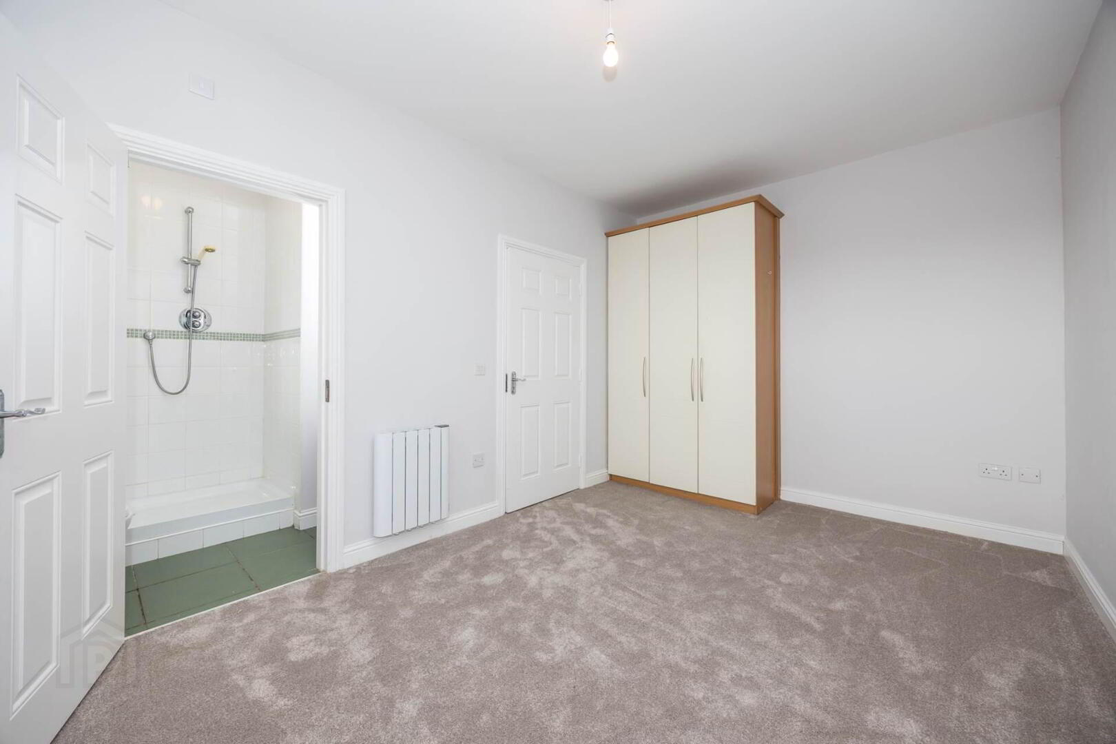 16 Seagrave Square 9 of 18