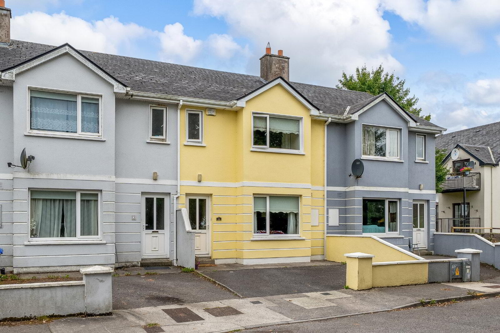 2 Mountemple Mews 1 of 25