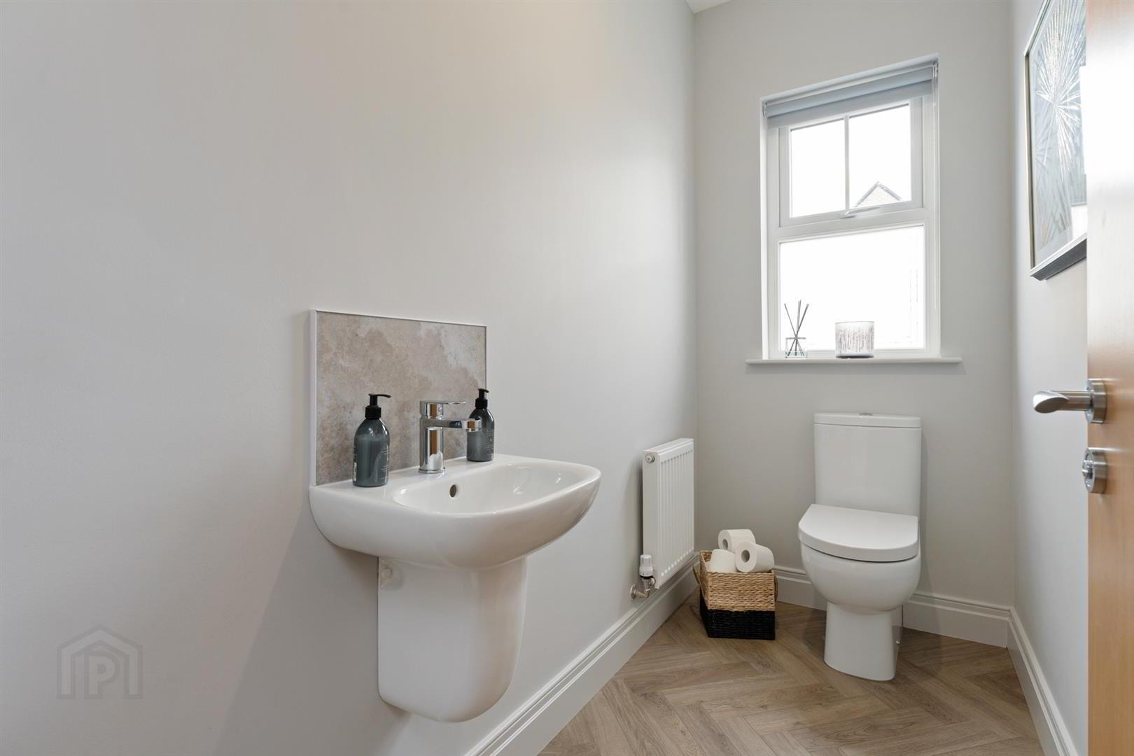 12 Cloughan View Crescent 5 of 31