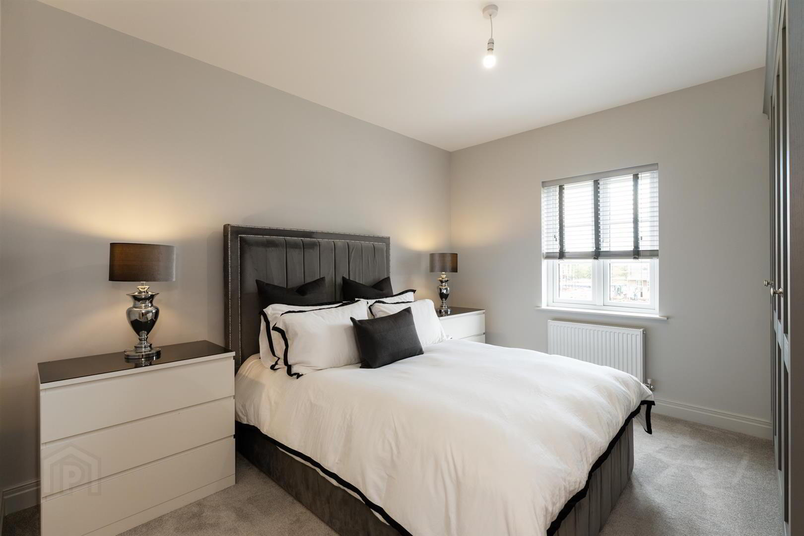 12 Cloughan View Crescent 18 of 31