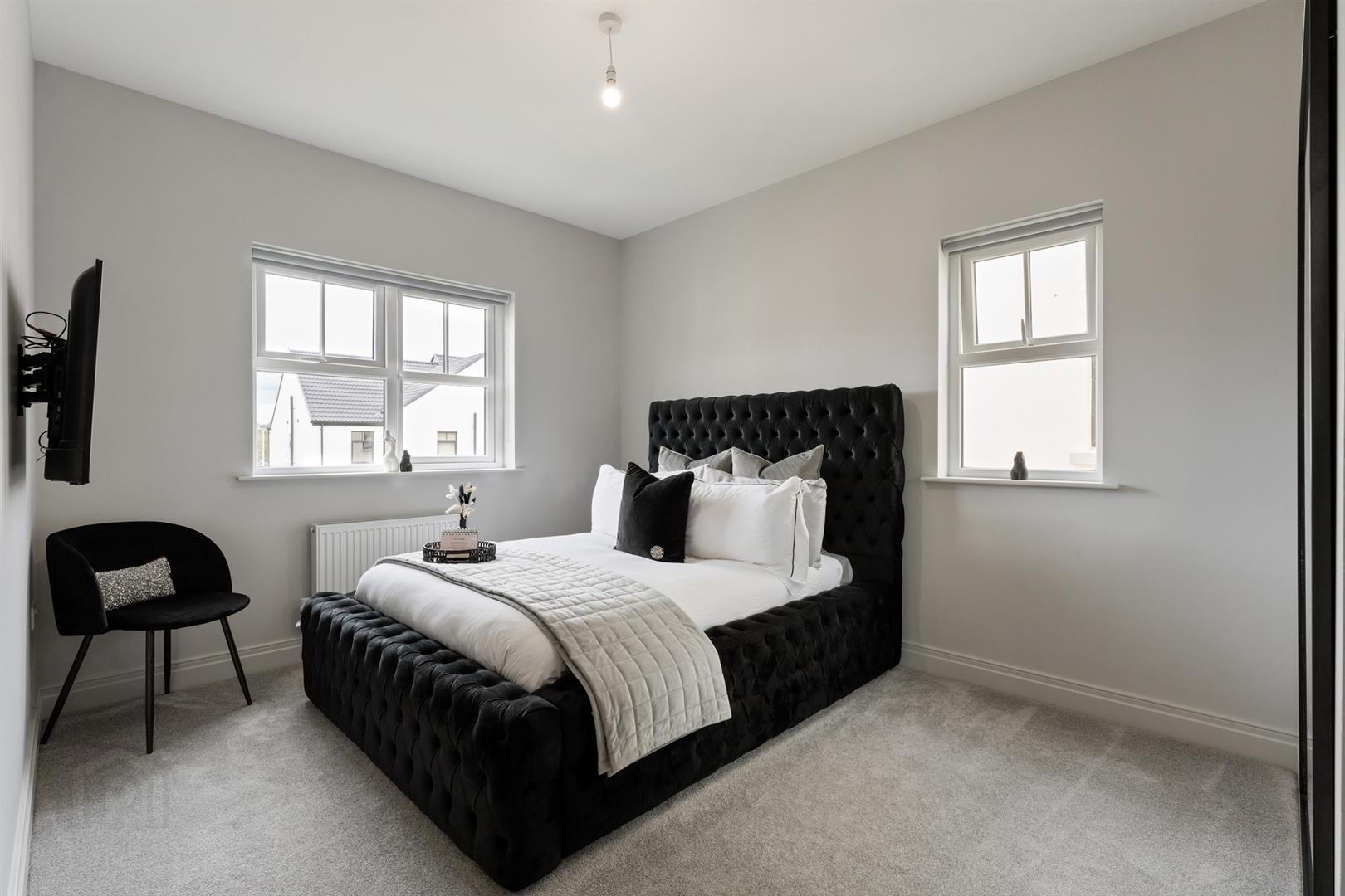 12 Cloughan View Crescent 21 of 31