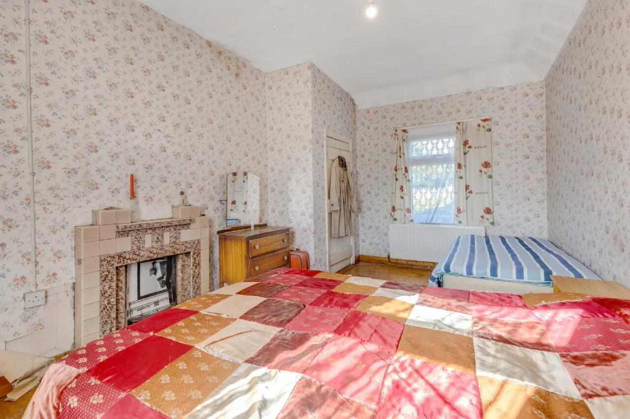 Summerhill Road 8 of 13
