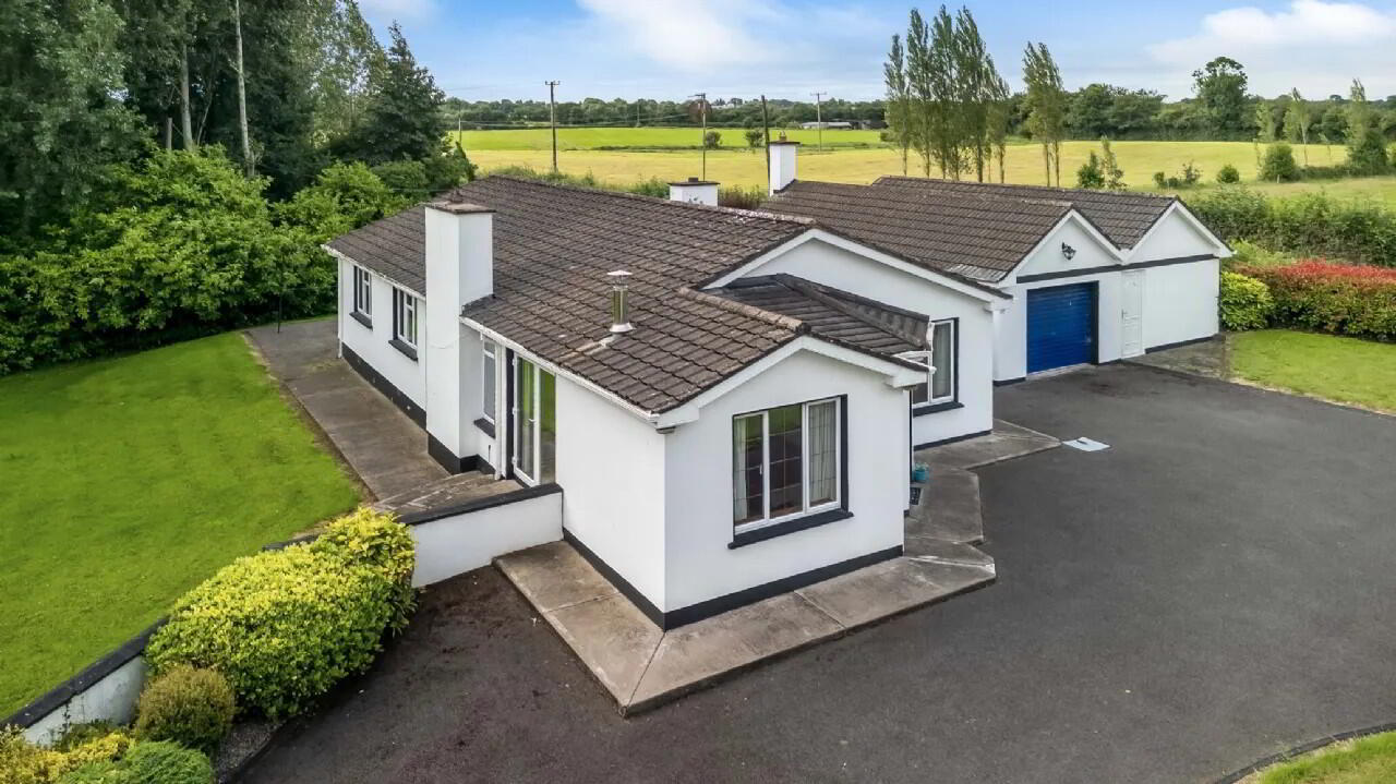 Newtownmoynagh 31 of 36