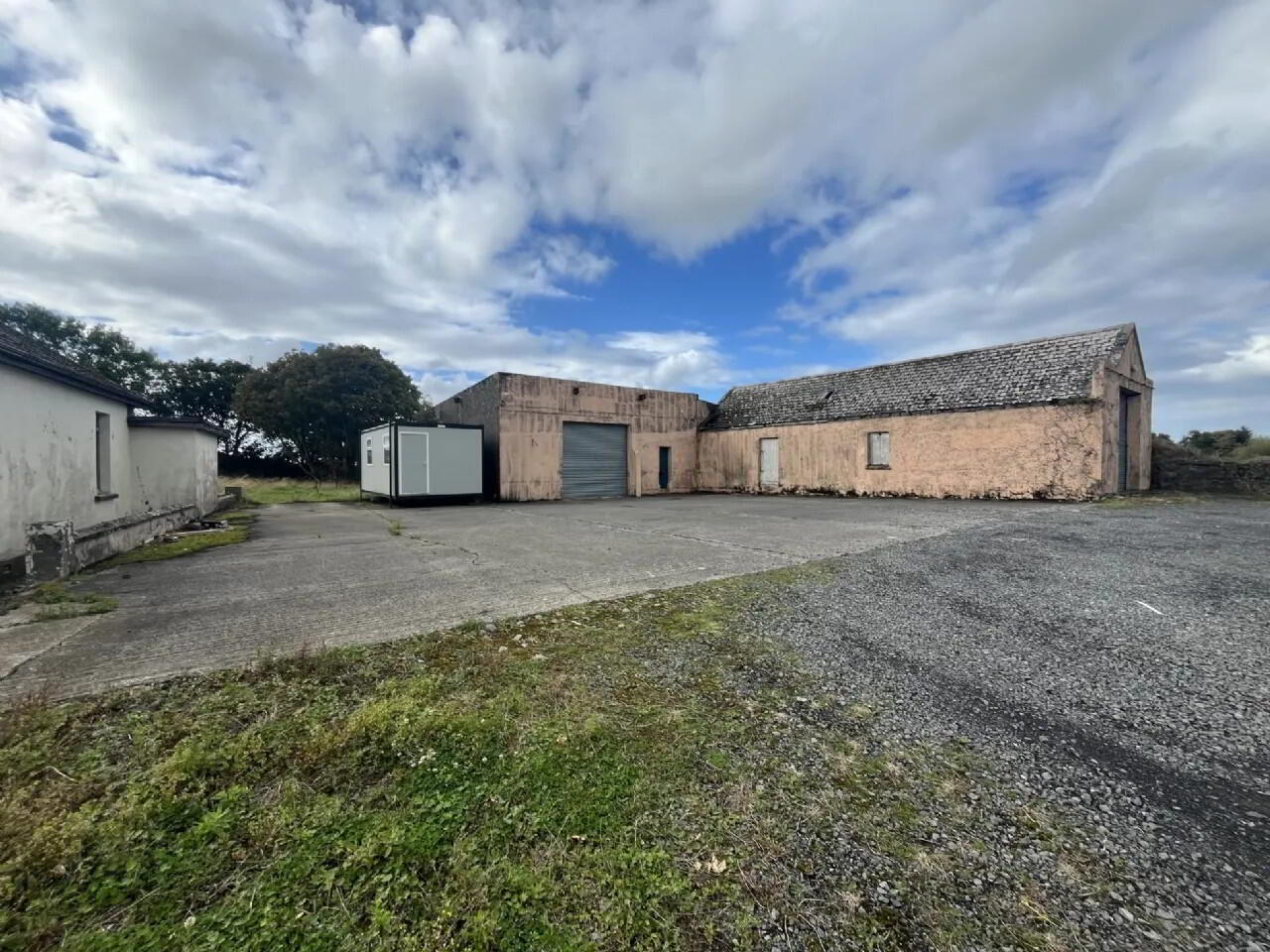 property description image
