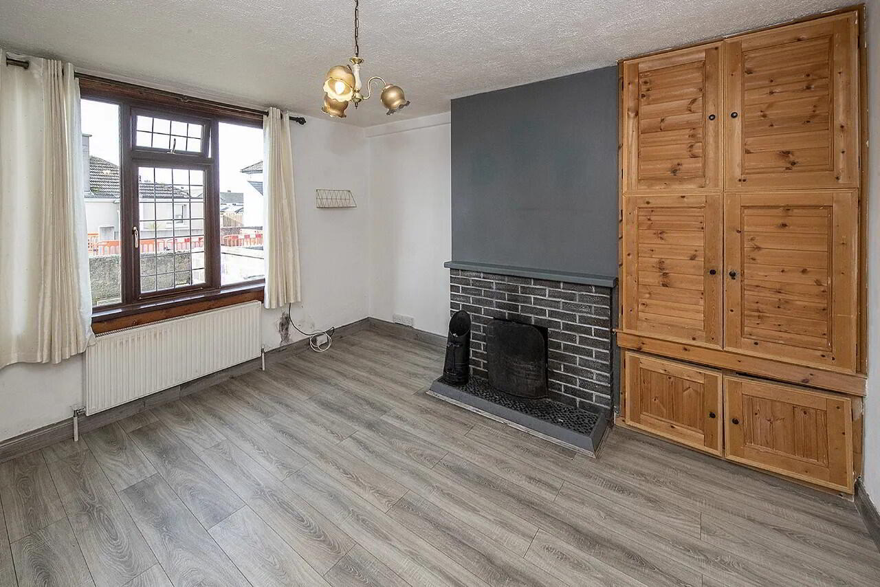 property description image