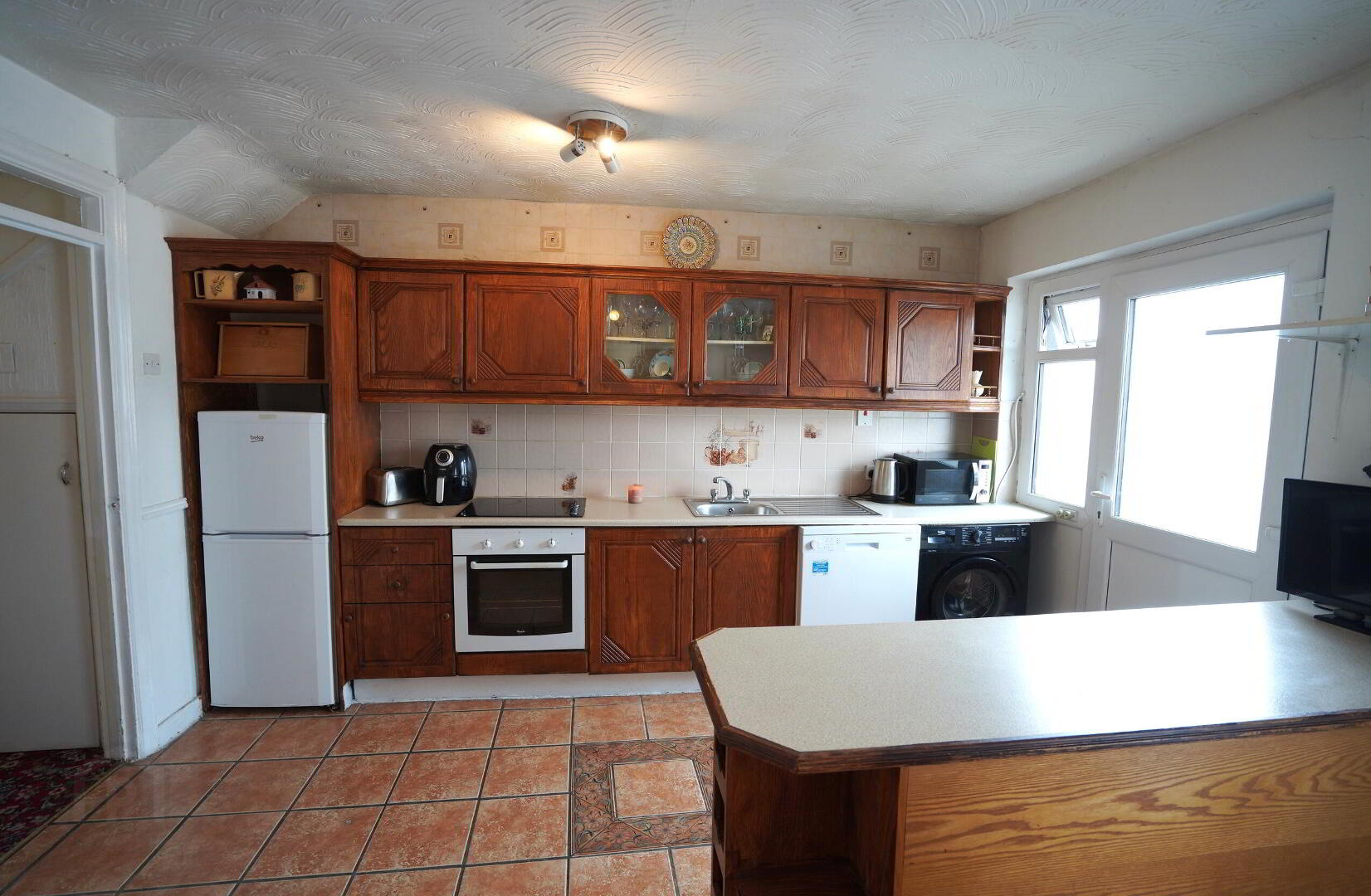 Rose Cottage, 59 Tradaree Court 9 of 29