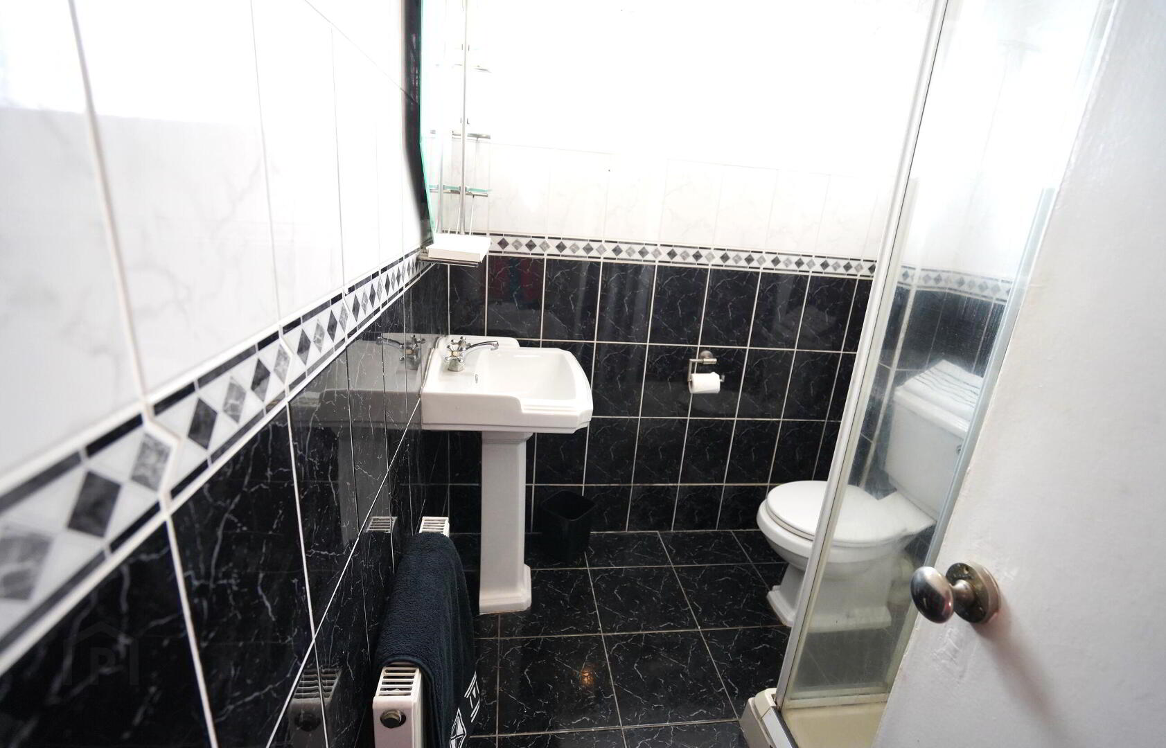 Rose Cottage, 59 Tradaree Court 22 of 29