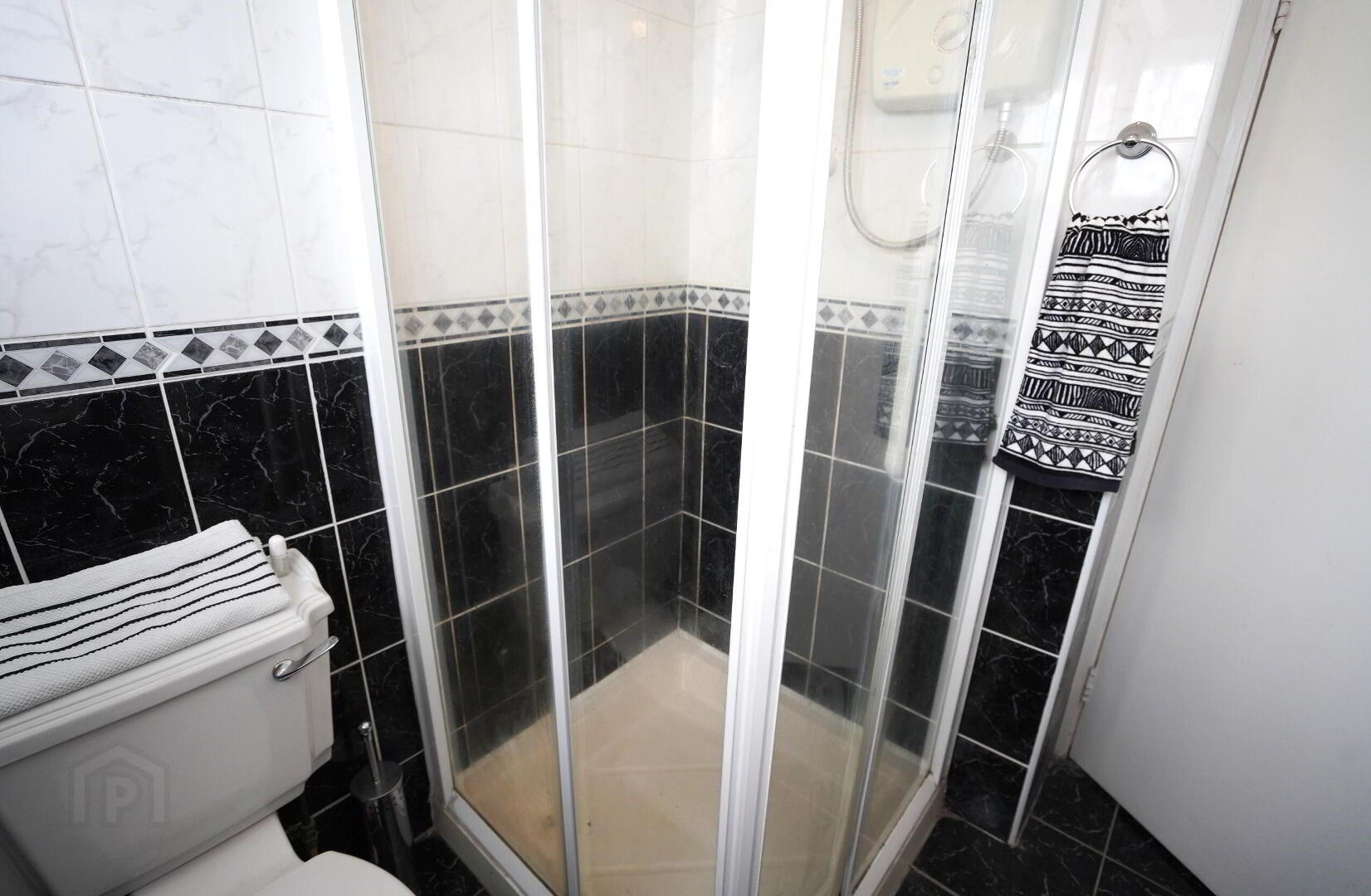 Rose Cottage, 59 Tradaree Court 23 of 29