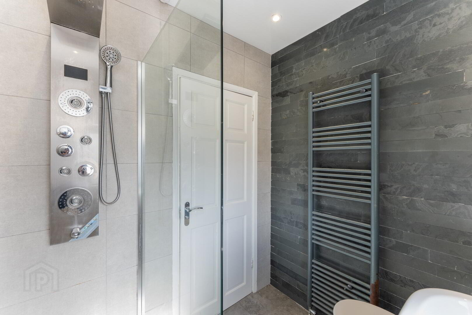 72 Carrickblacker Rd 18 of 22