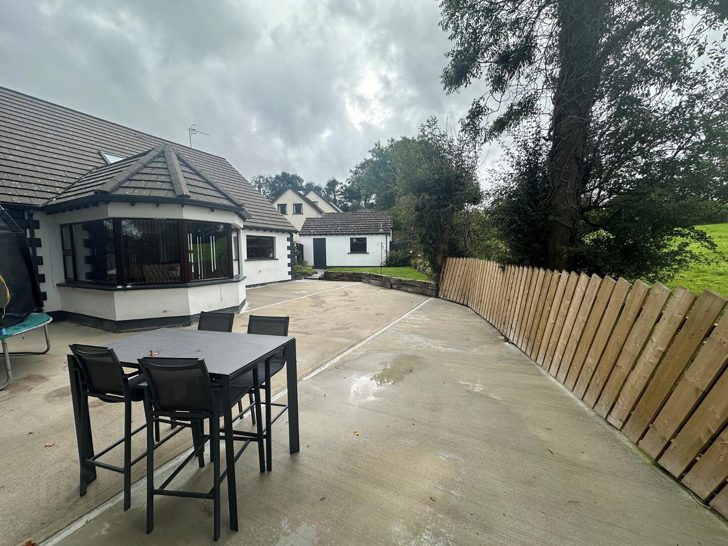 37 Hawthorn Hill 13 of 14