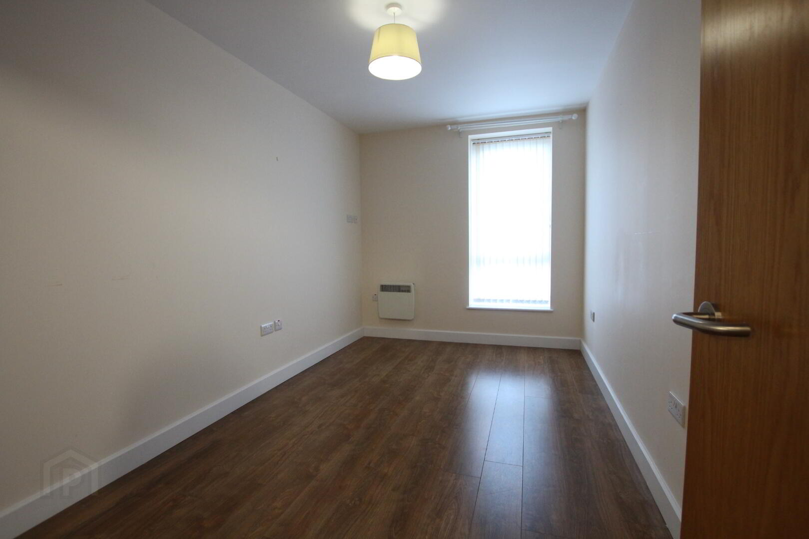 Apt 5 Three Spires House, Kirk Avenue 6 of 8