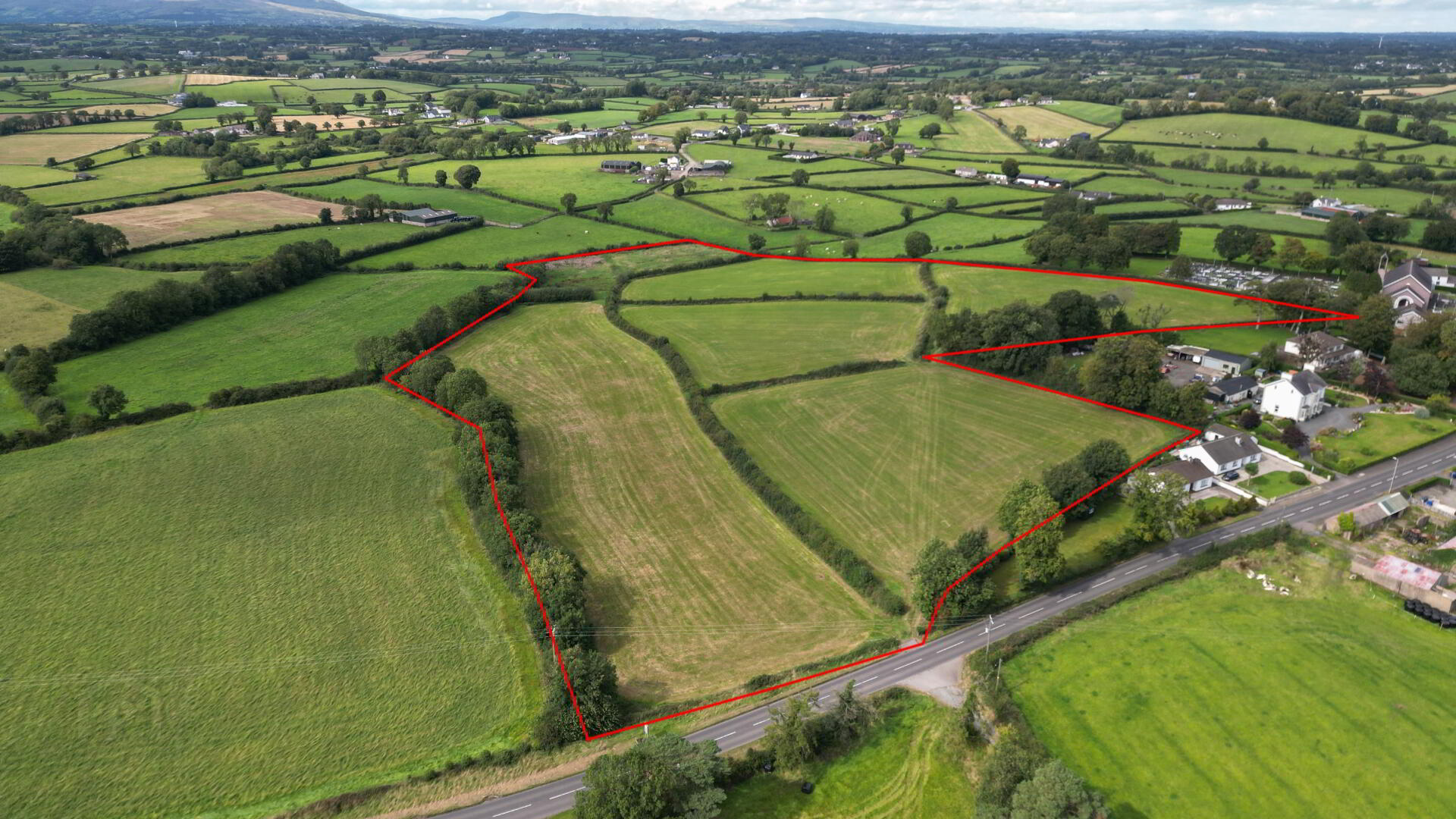 125 Ballinderry Bridge Road 5 of 12