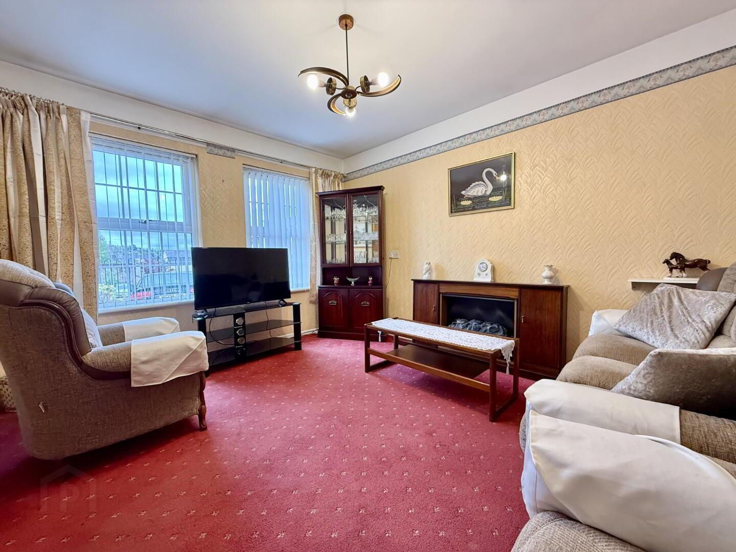 2 Castle Court 4 of 23
