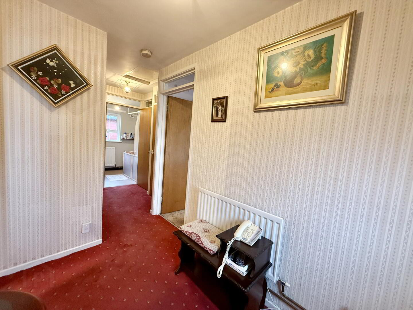 2 Castle Court 8 of 23