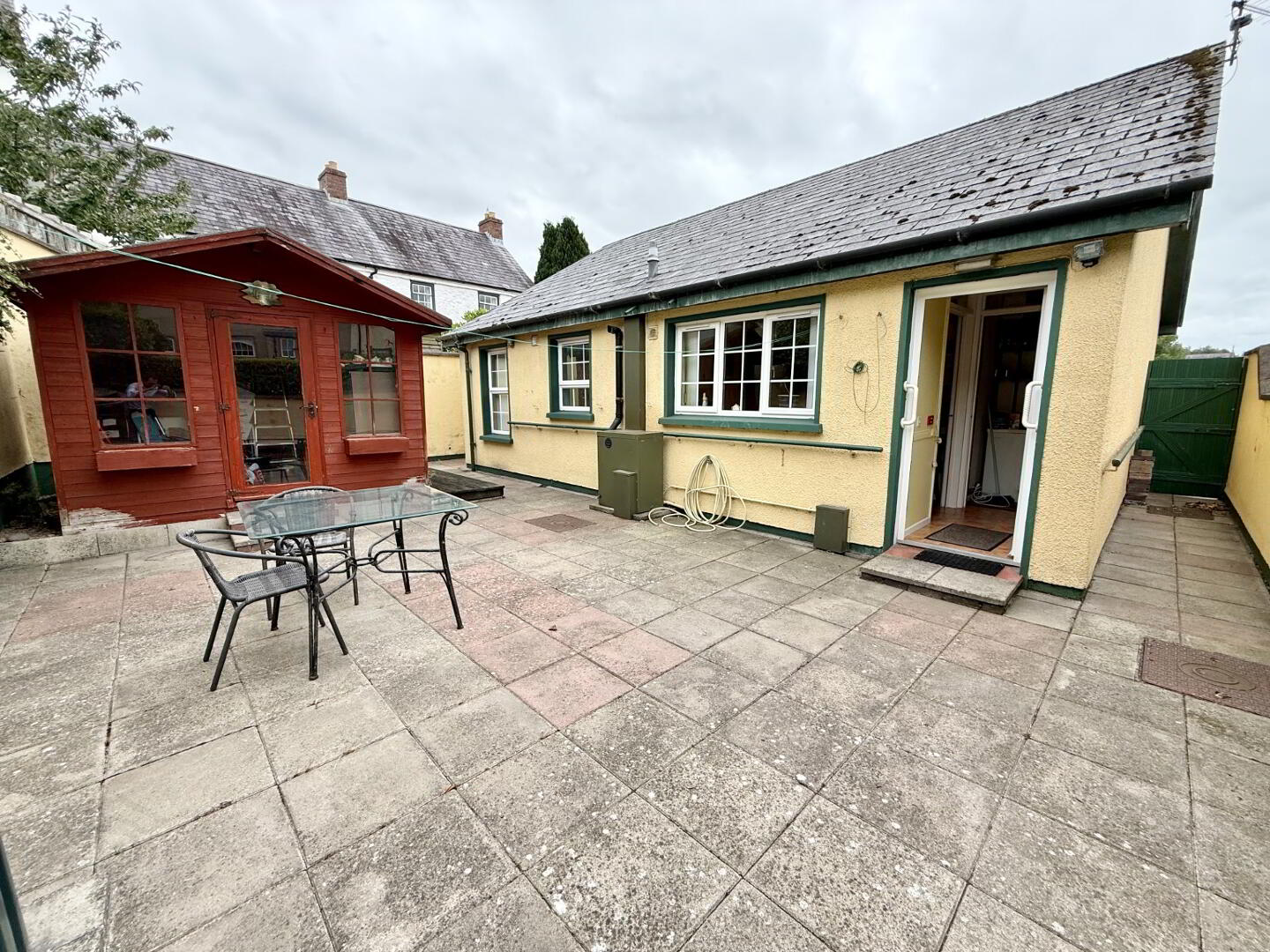 2 Castle Court 23 of 23