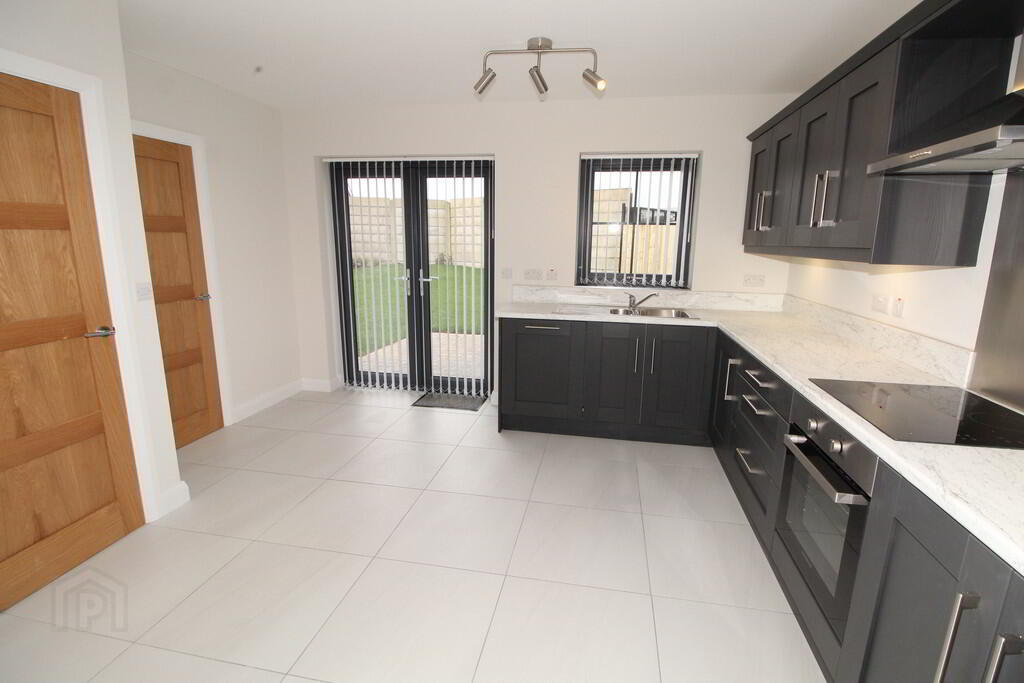 11 Avondale Court 10 of 21